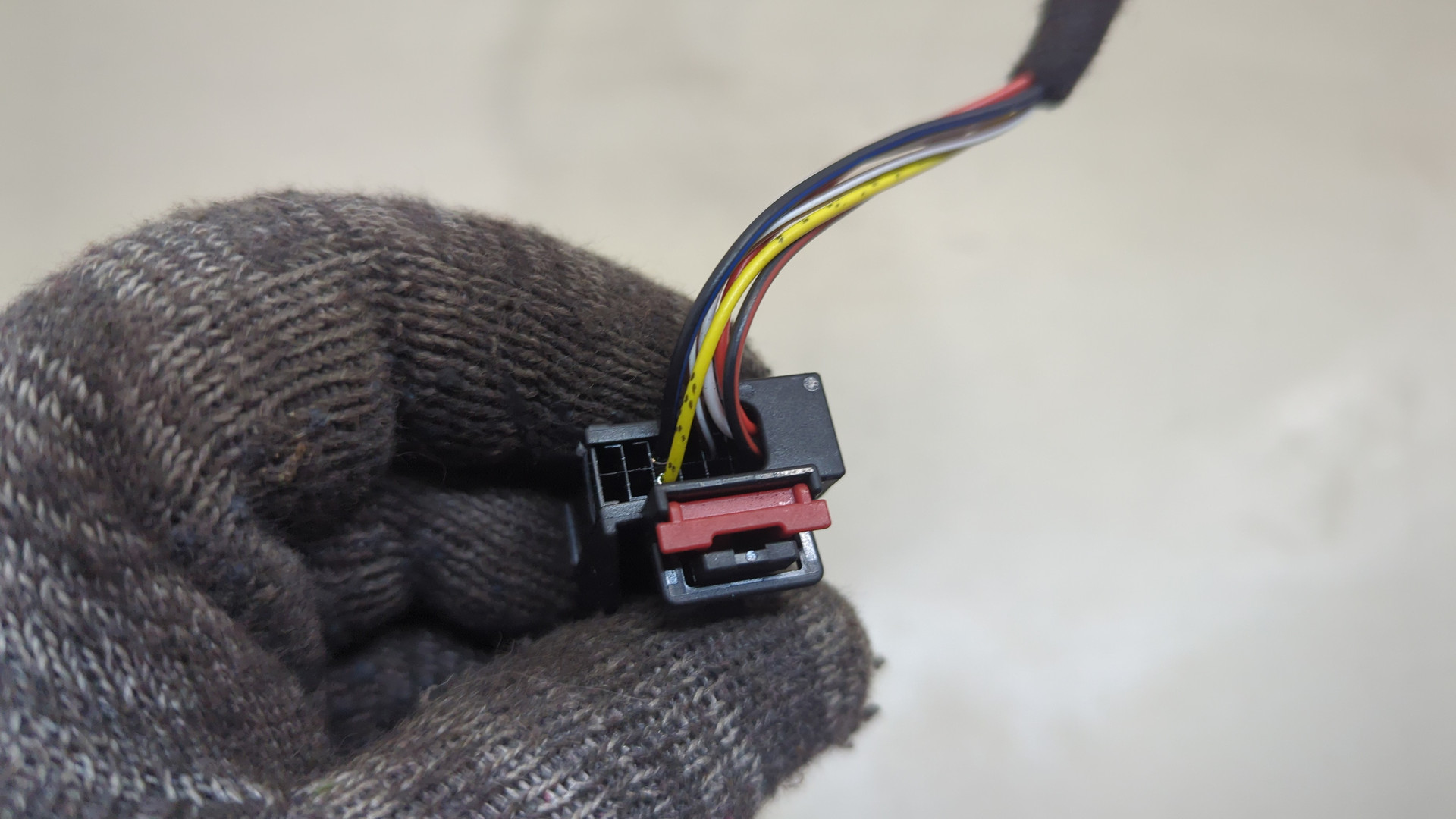 Зеркало правое электрическое