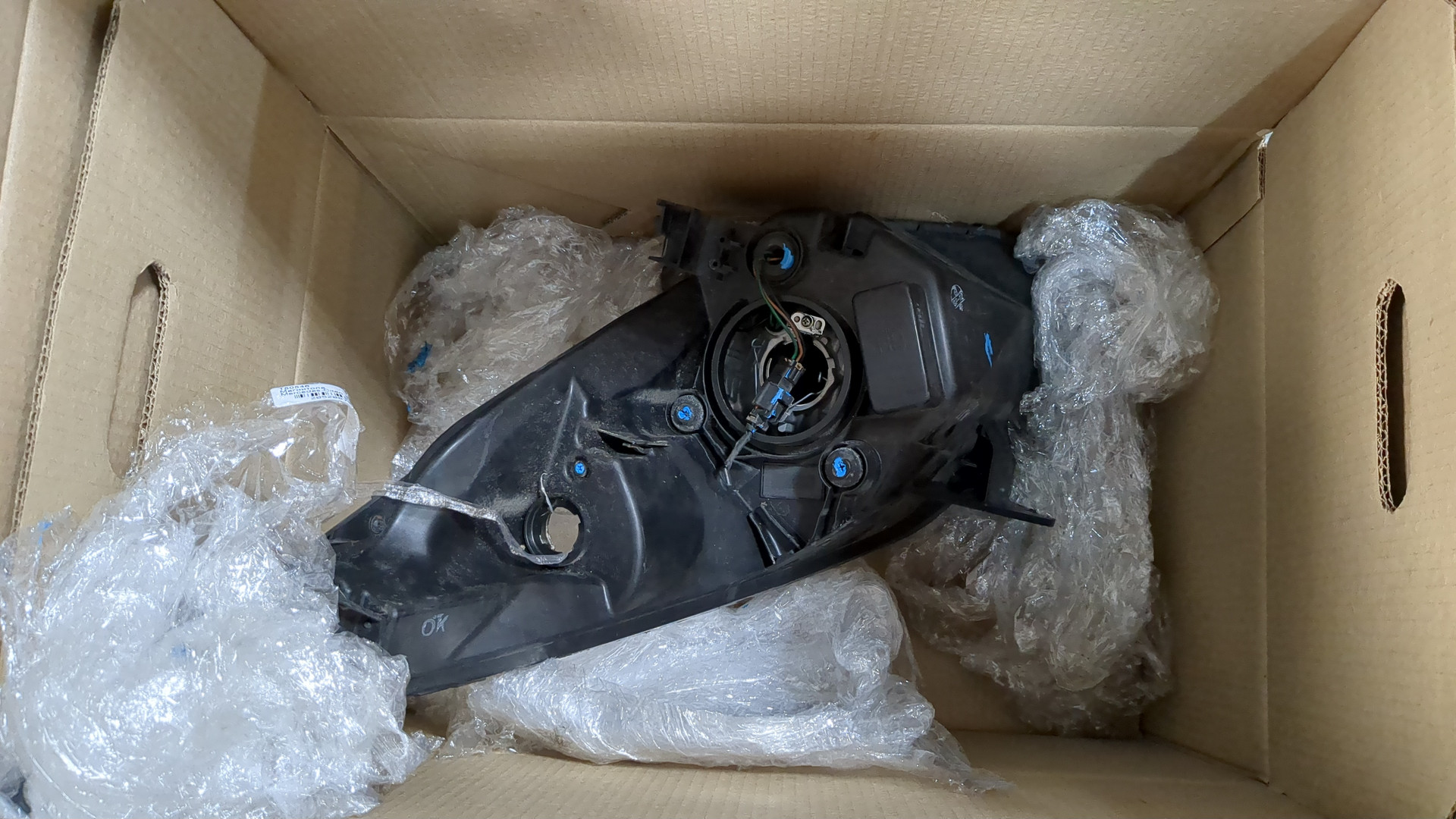 Фара правая