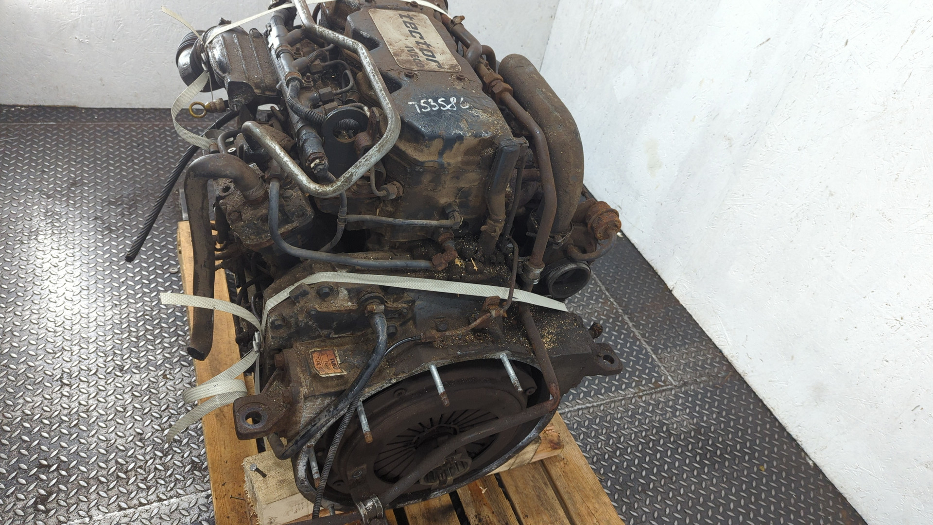 Двигатель (ДВС)