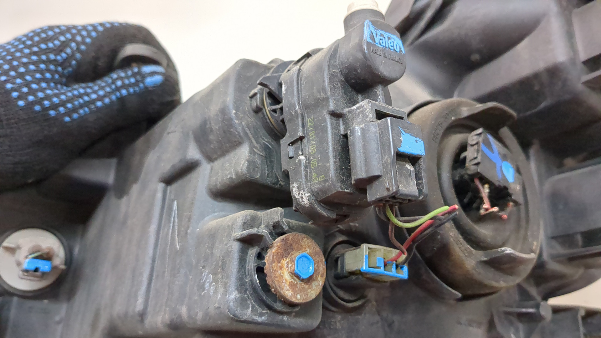 Фара правая