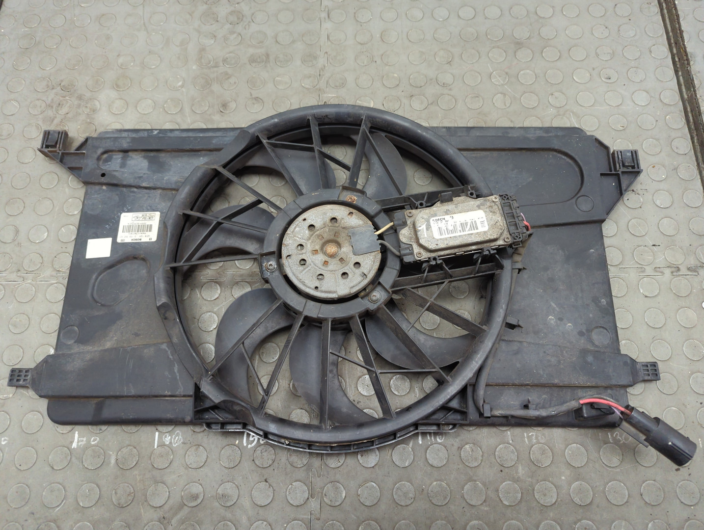 Вентилятор радиатора