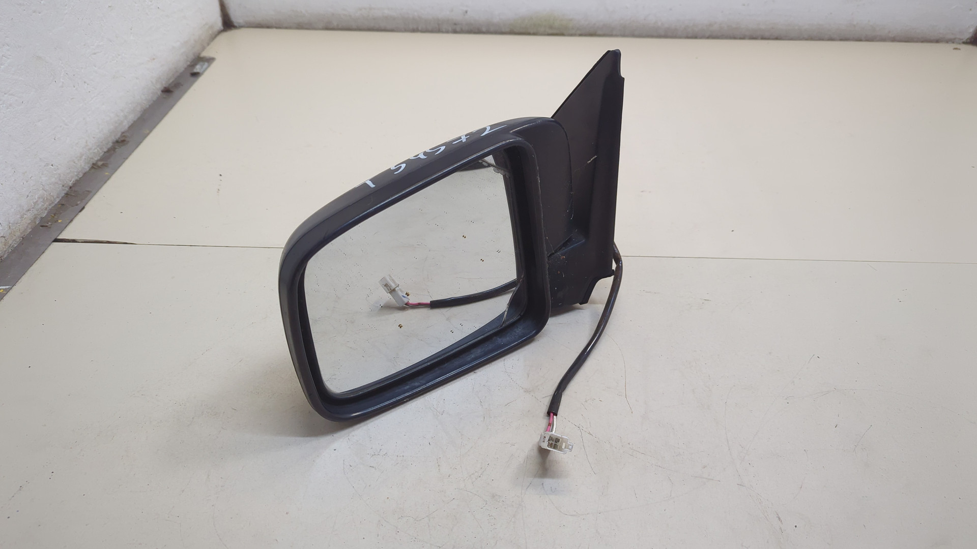 Зеркало левое электрическое