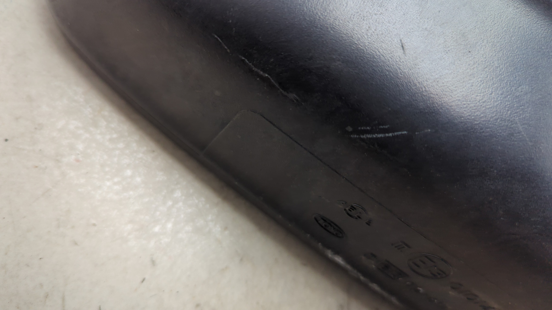 Зеркало правое электрическое