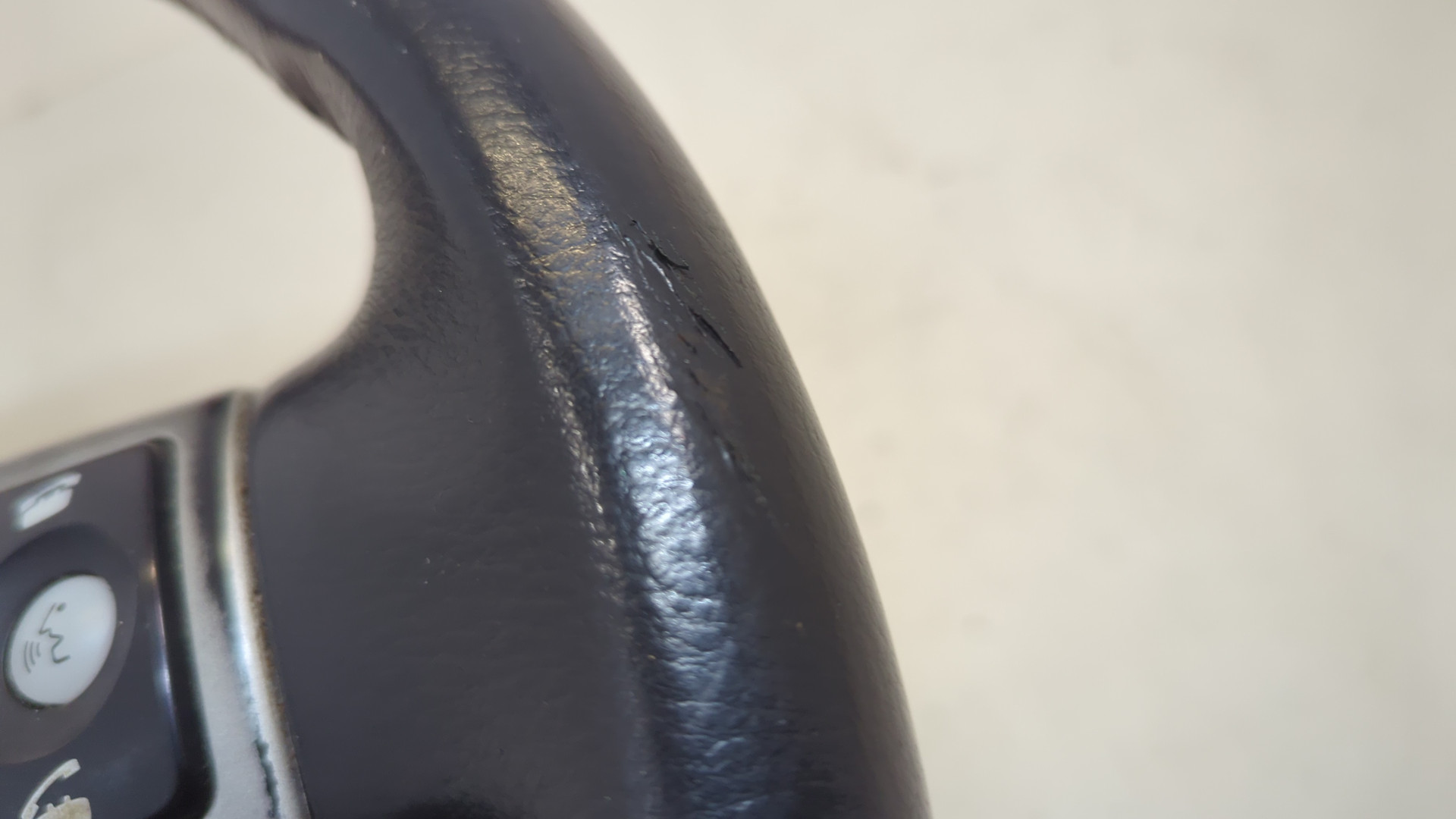 Рулевое колесо (руль)