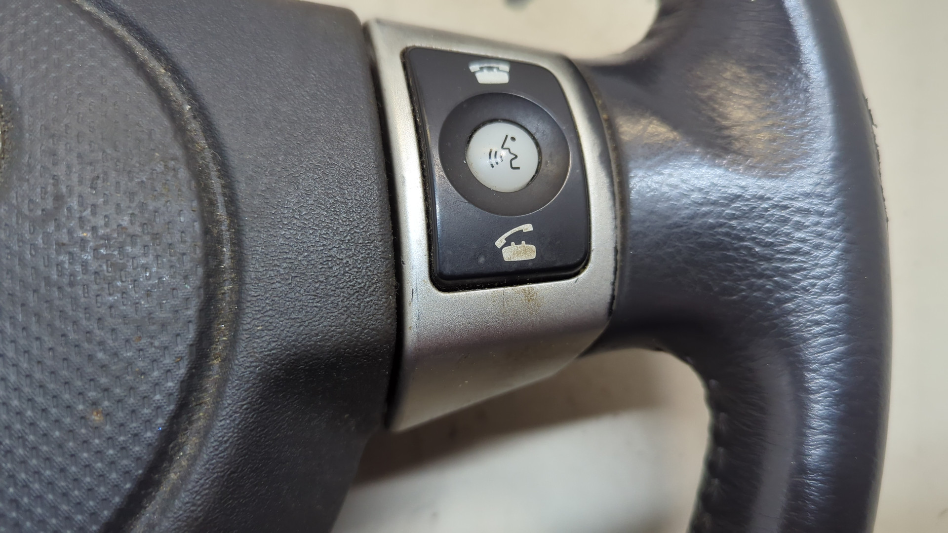 Рулевое колесо (руль)