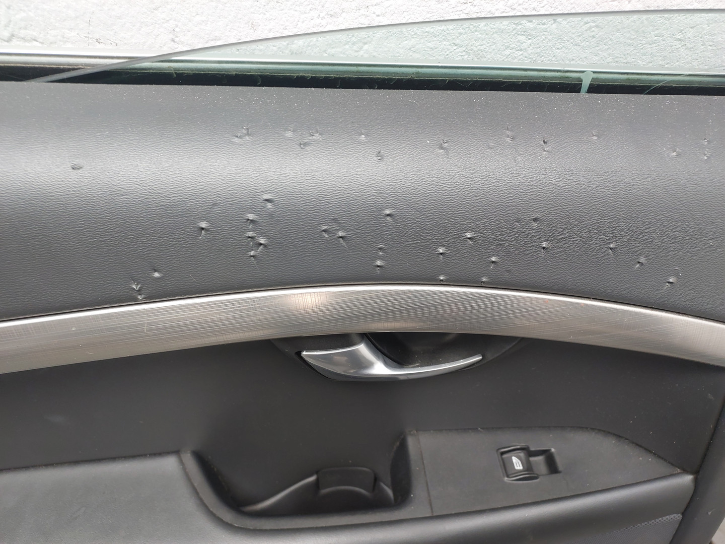 Дверь задняя левая