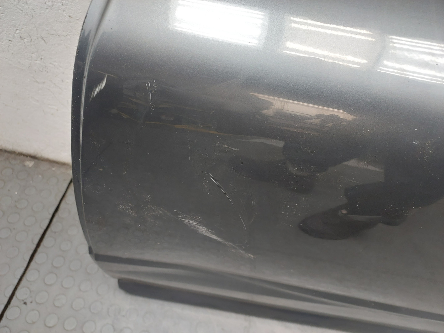 Дверь задняя левая