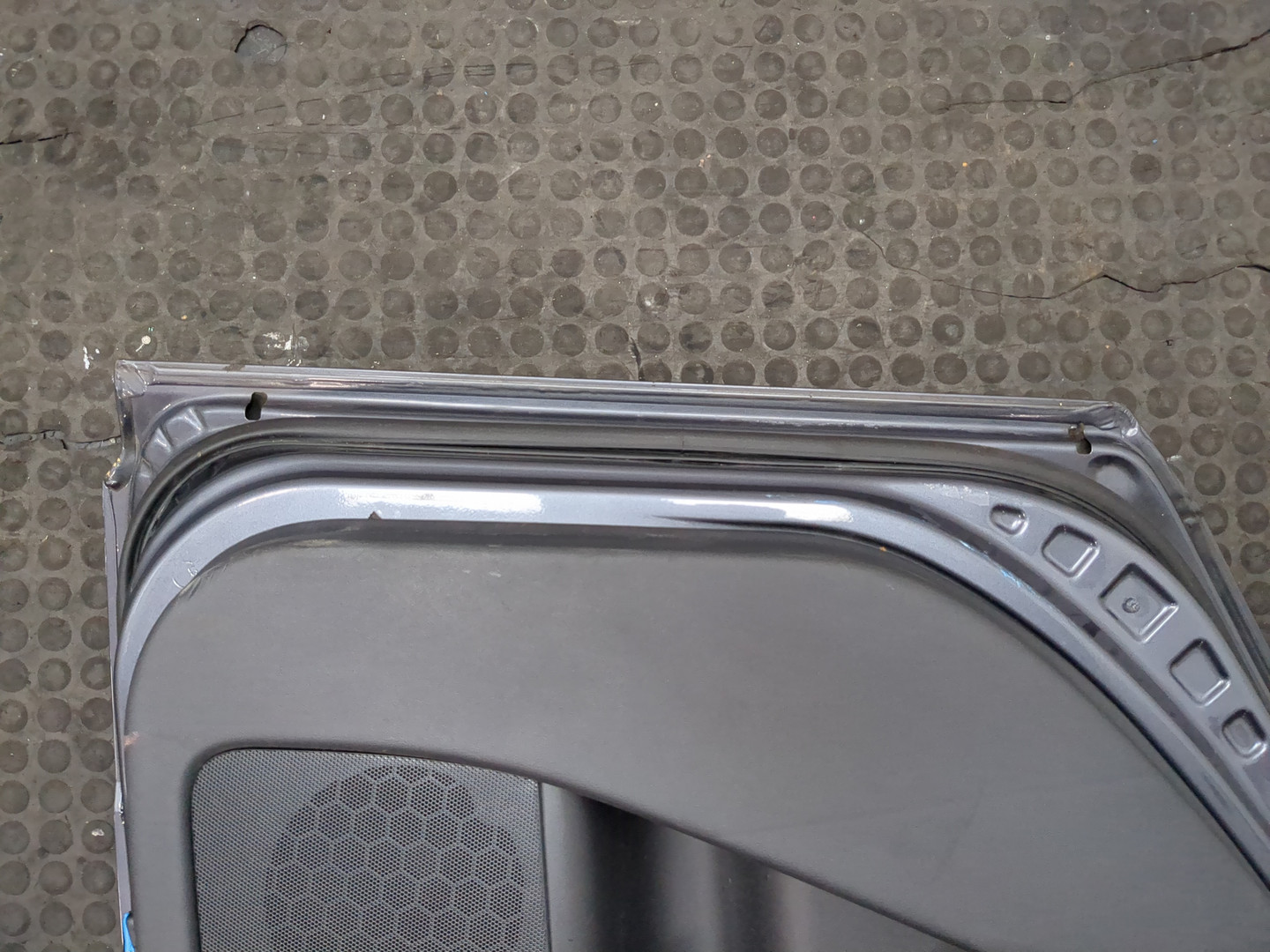 Дверь задняя левая