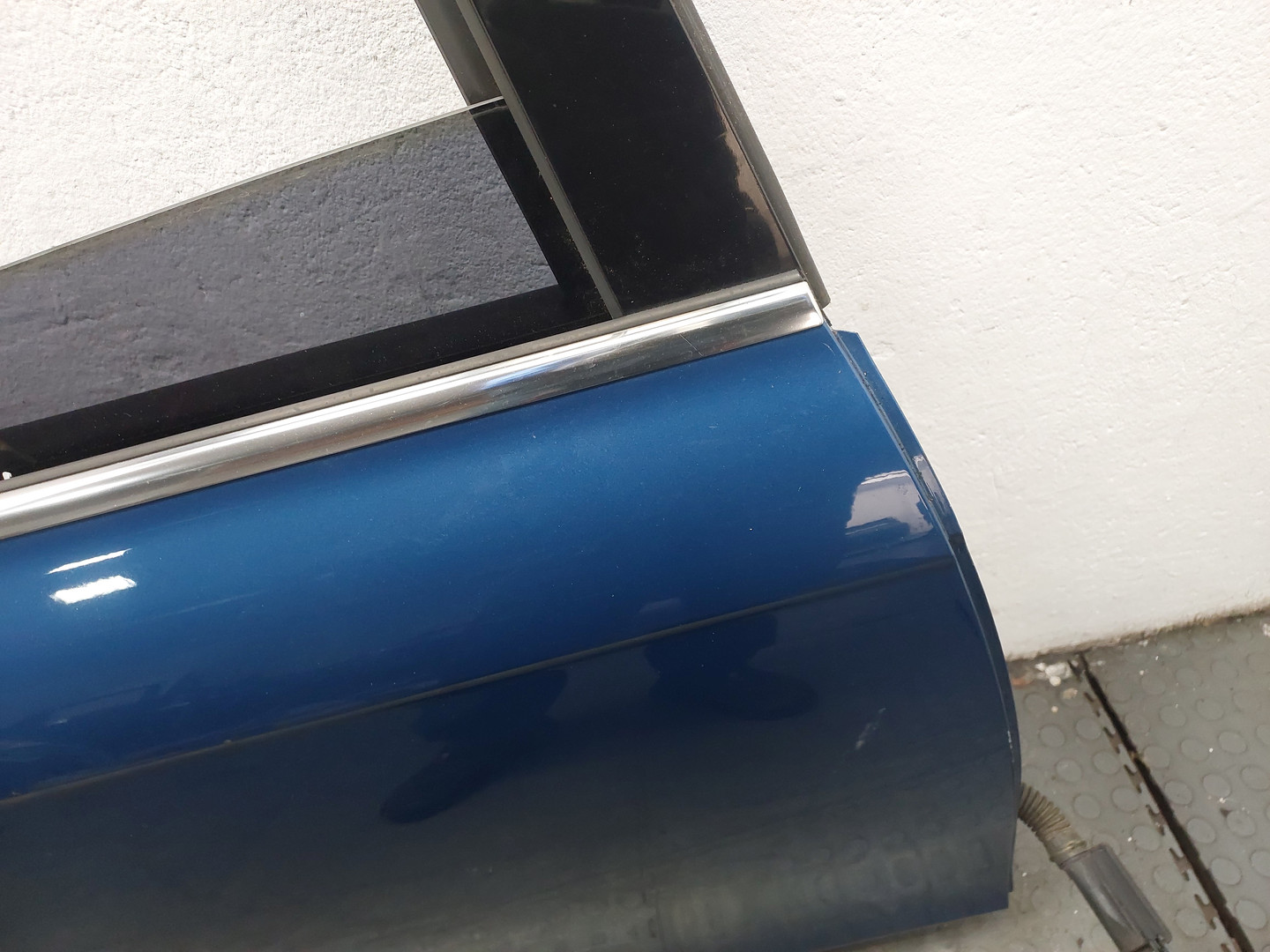 Дверь задняя правая