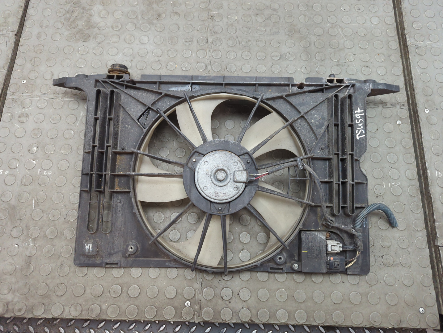 Вентилятор радиатора