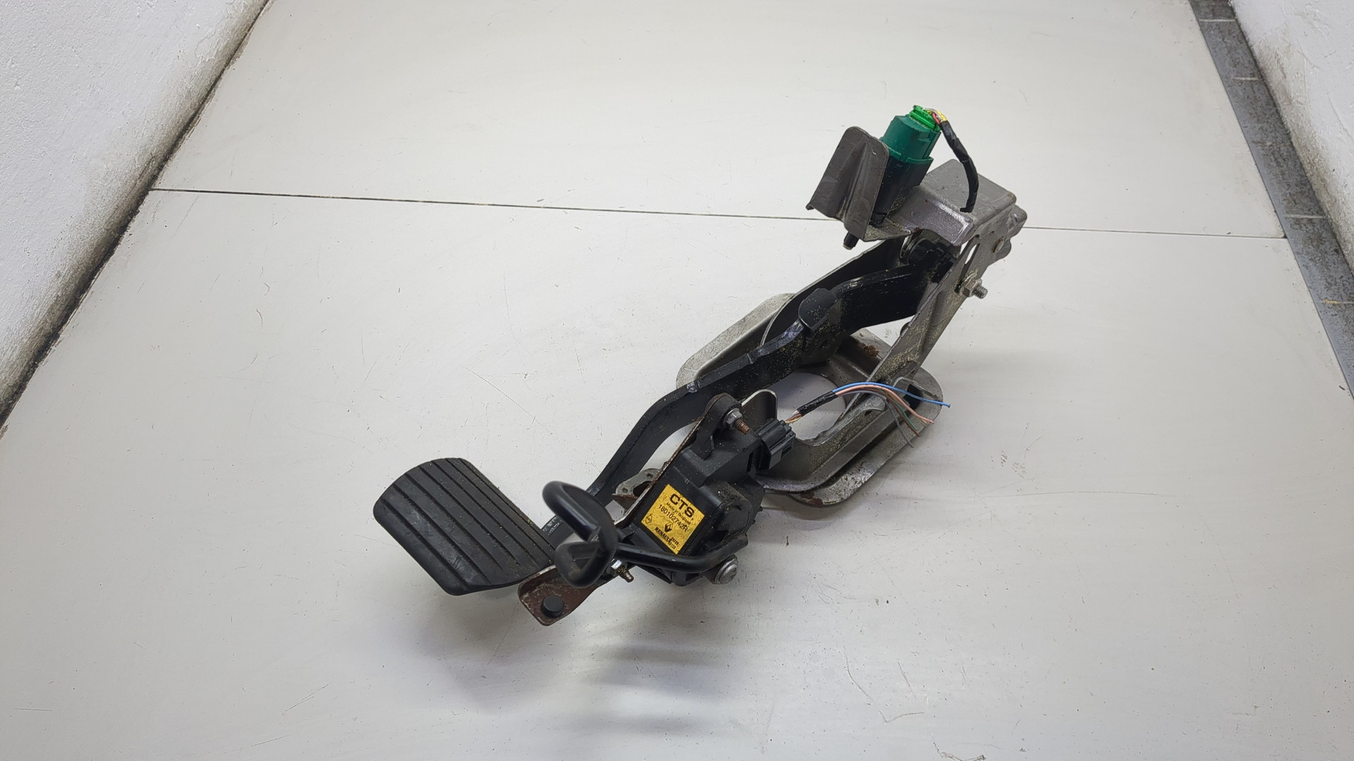 Блок педалей