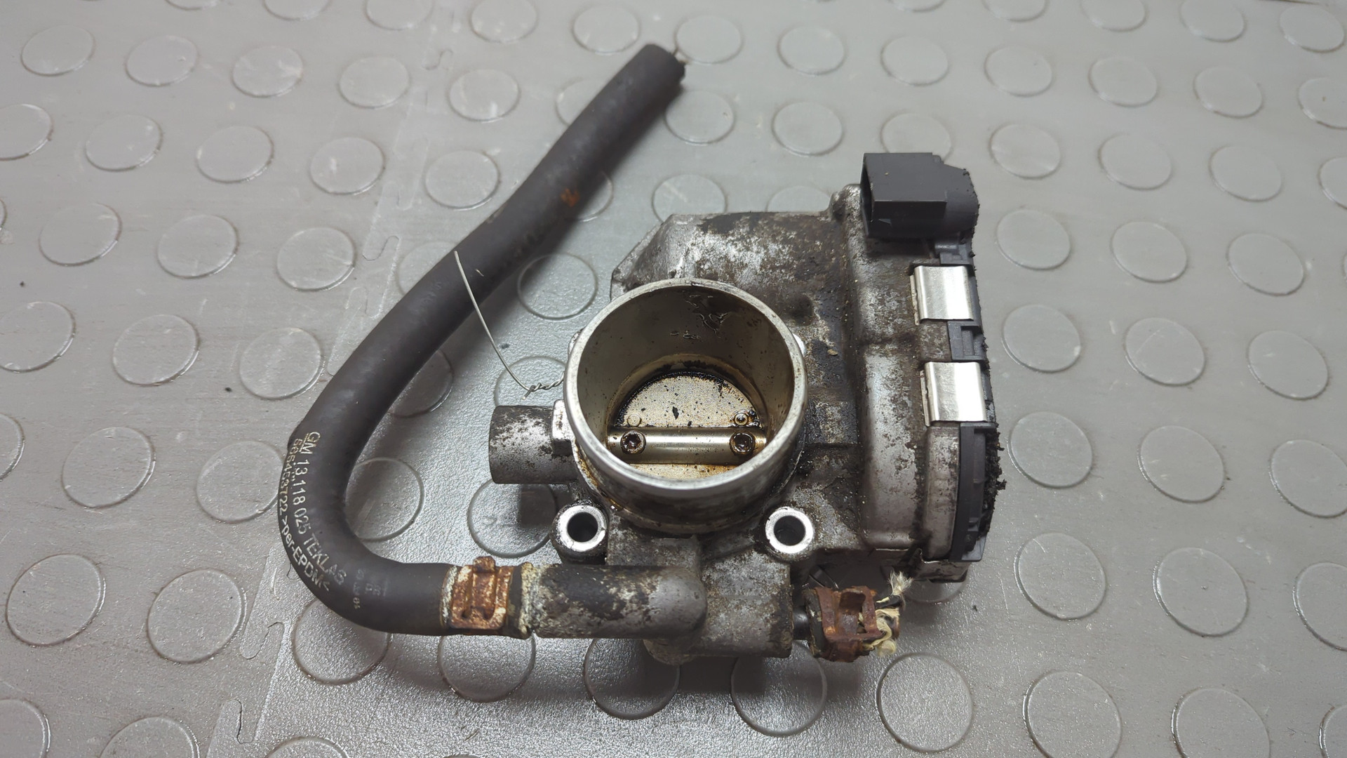 Заслонка дроссельная электрическая