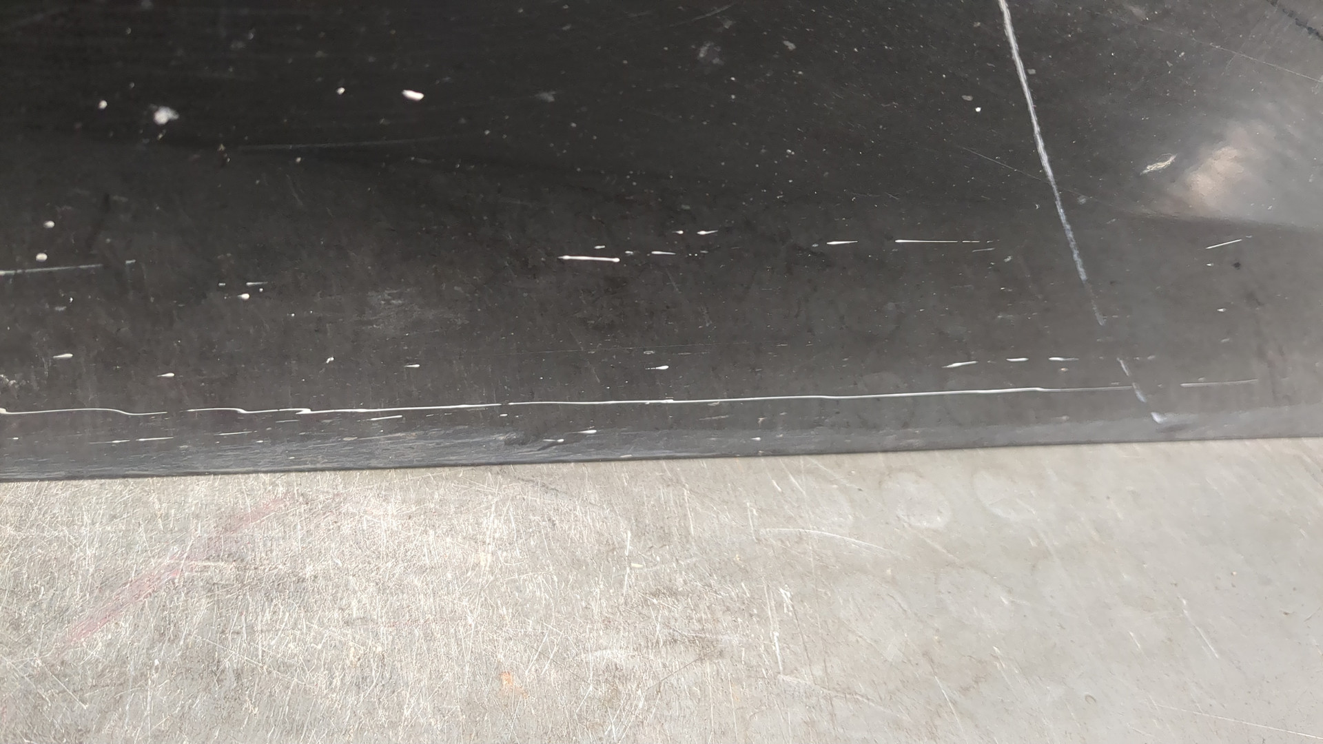 Дверь передняя левая