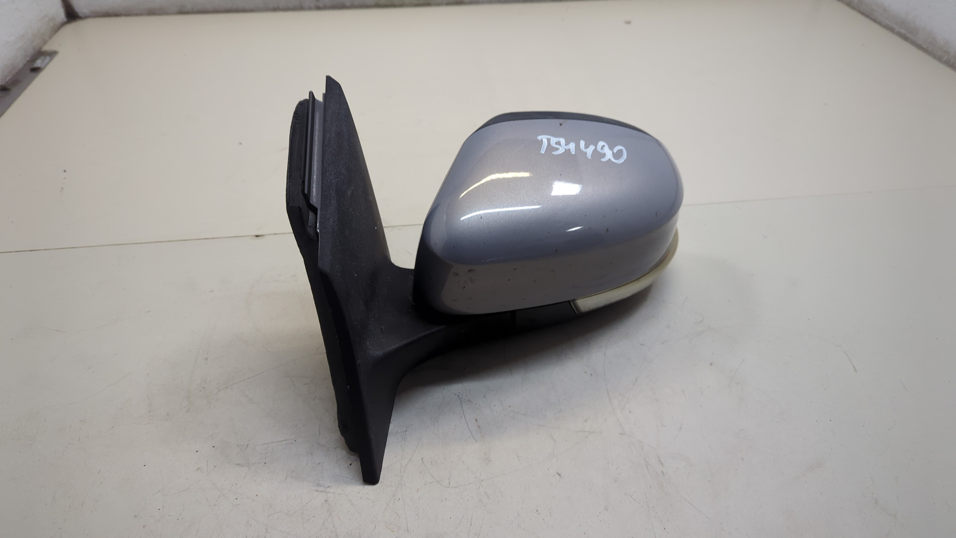 Зеркало левое электрическое