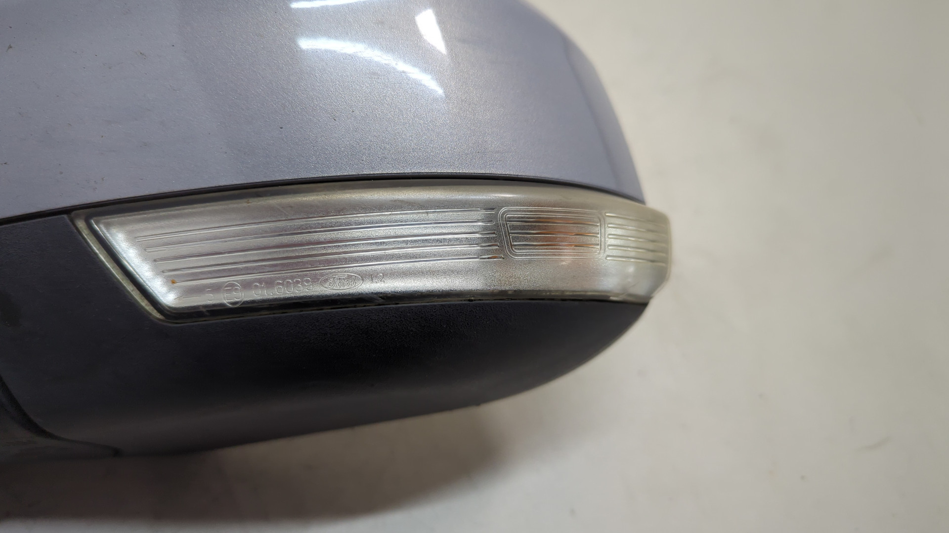 Зеркало левое электрическое