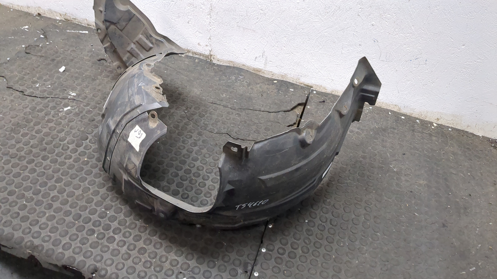 Локер передний левый