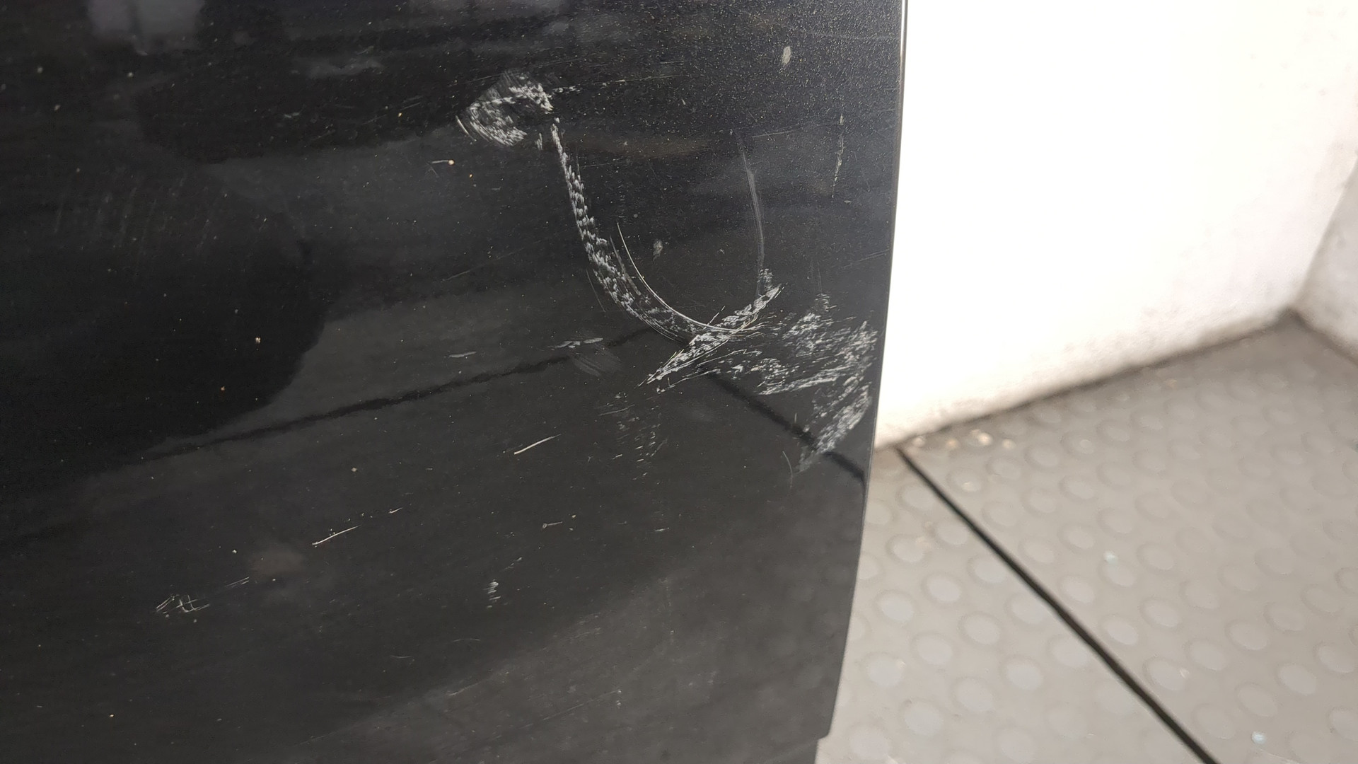 Дверь задняя правая