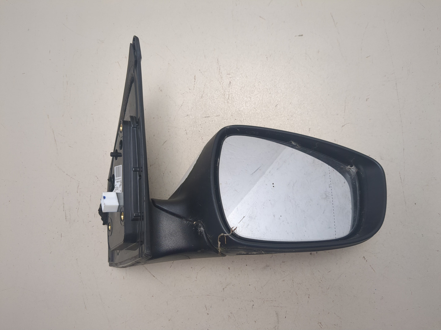 Зеркало правое электрическое