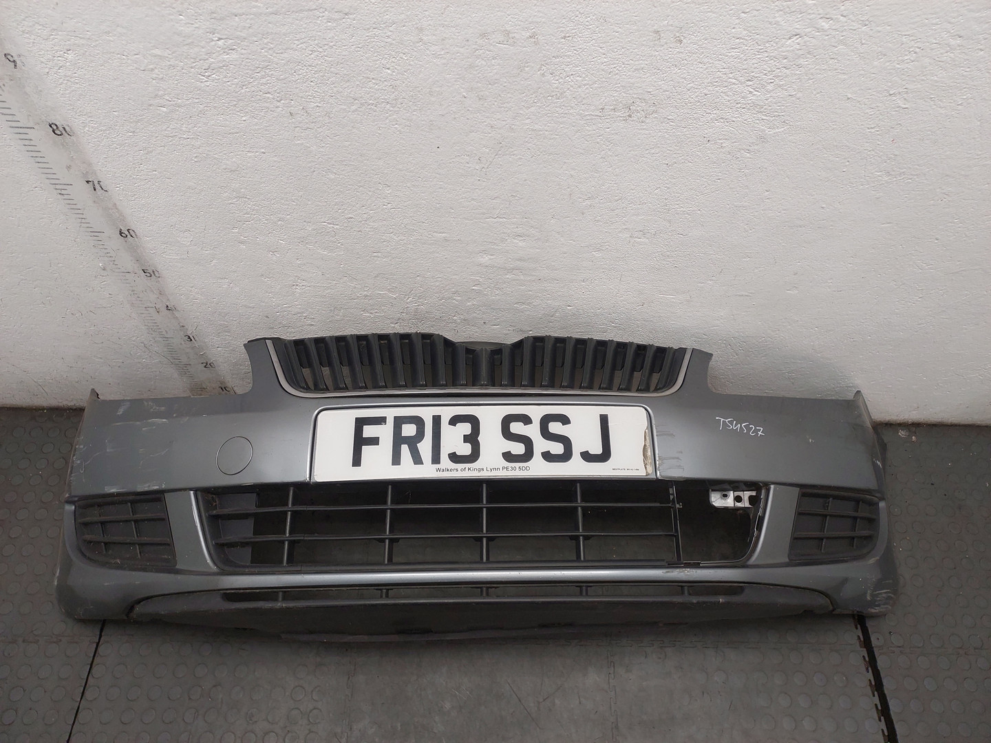 Бампер передний