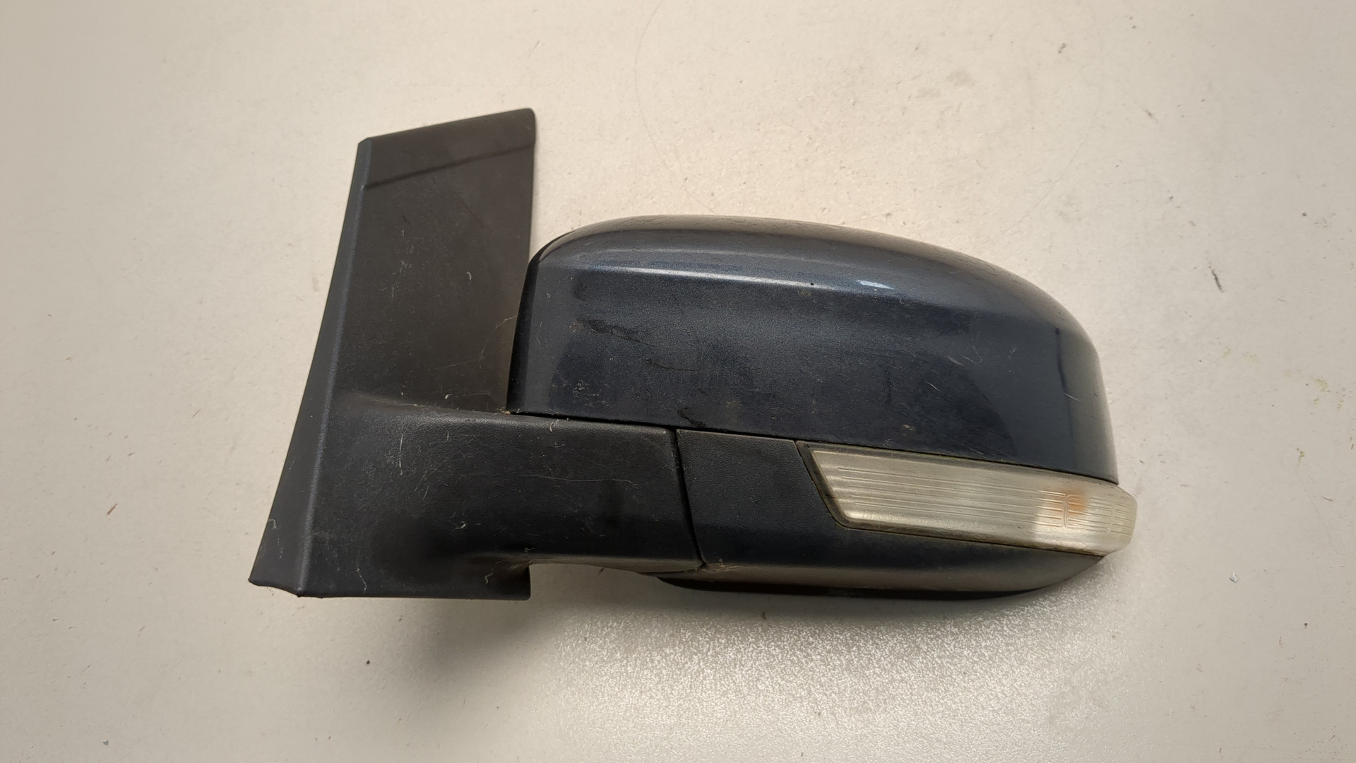 Зеркало левое электрическое