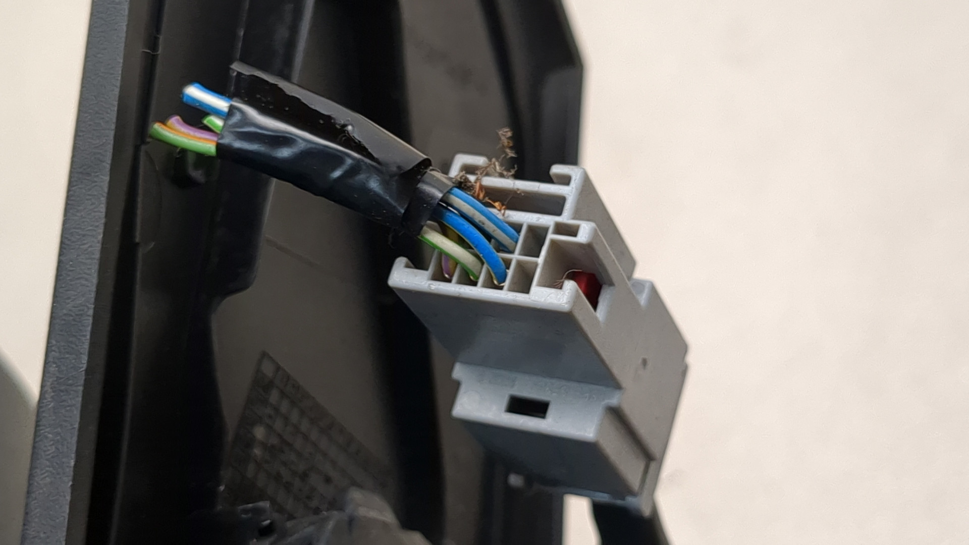 Зеркало левое электрическое