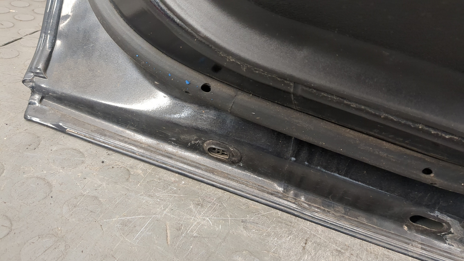 Дверь задняя правая