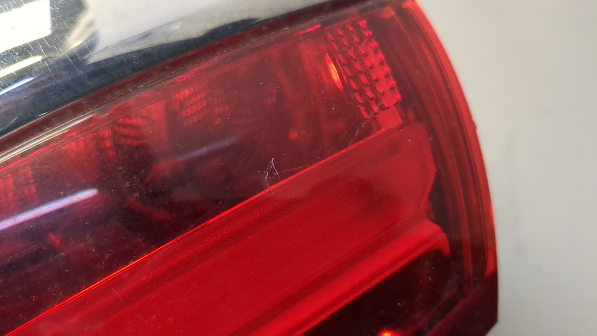 Фонарь задний правый