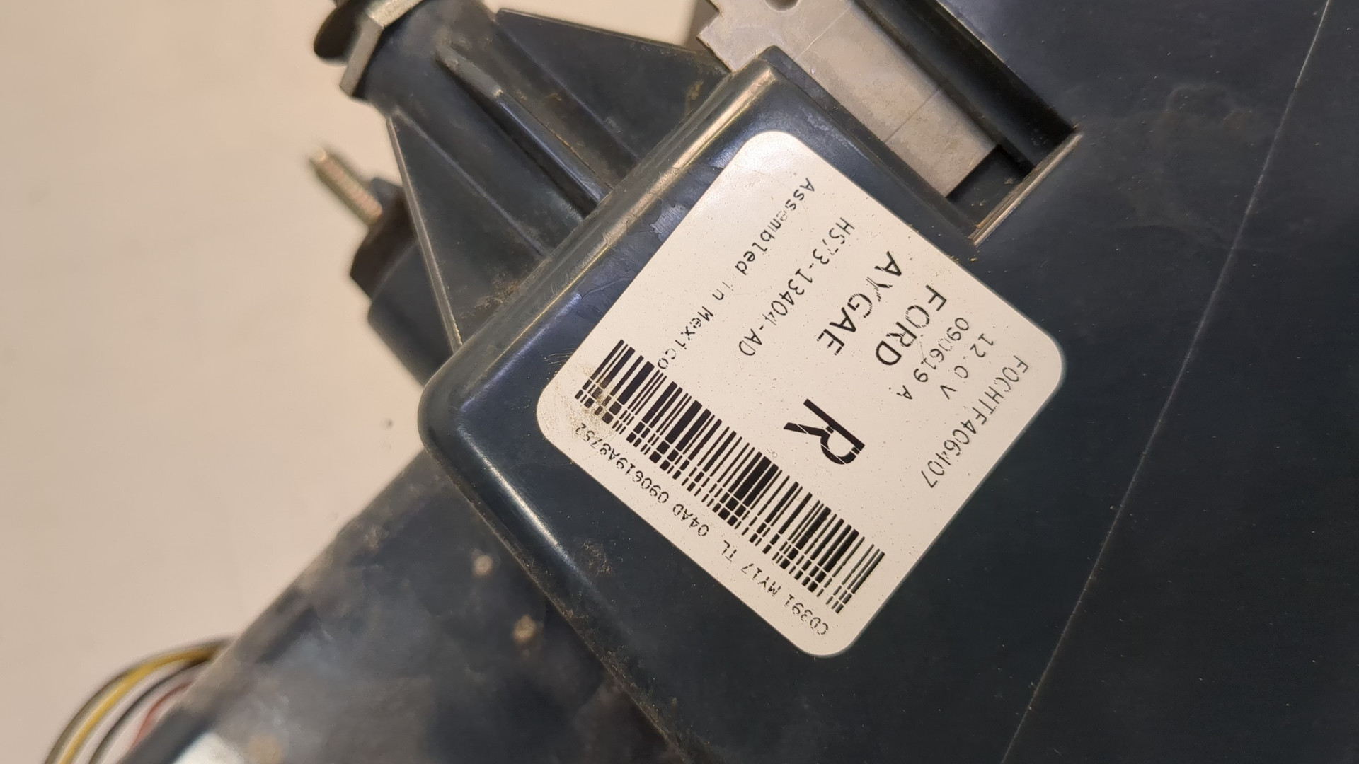 Фонарь задний правый