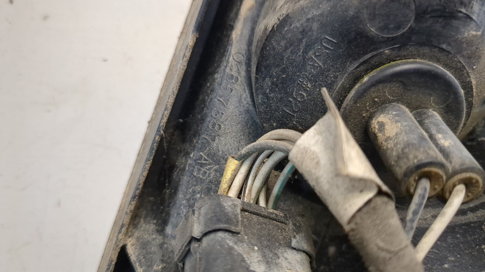 Фонарь задний левый