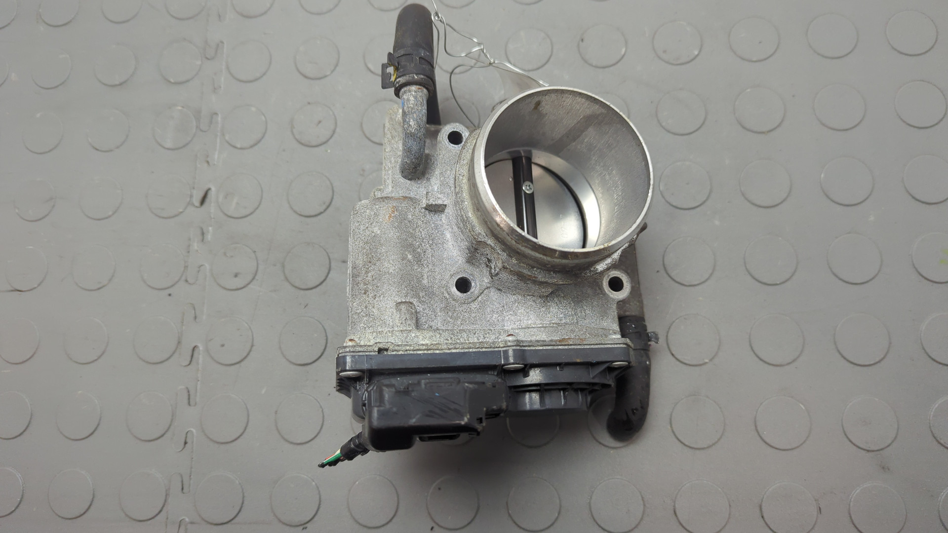 Заслонка дроссельная электрическая