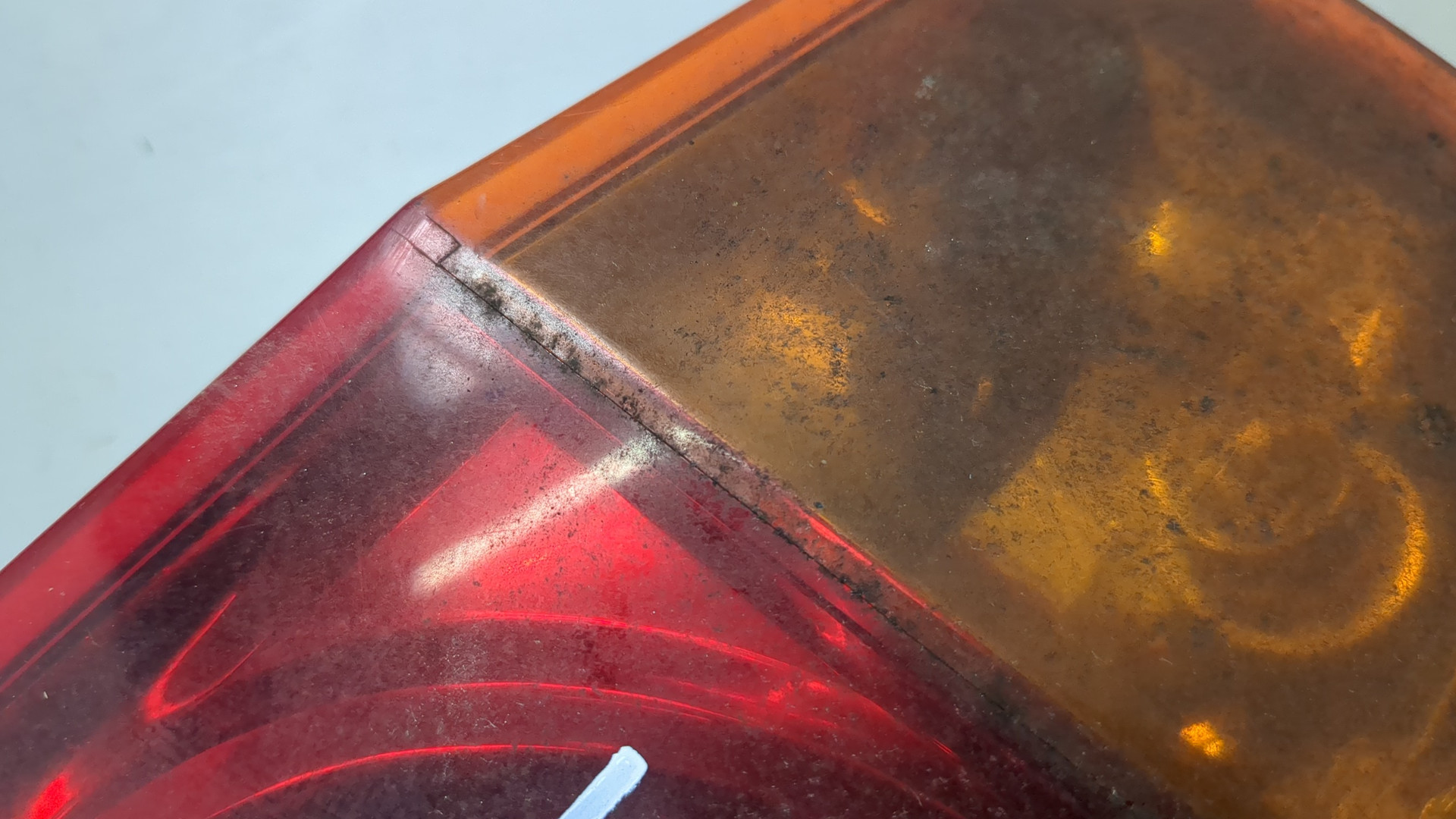 Фонарь задний правый