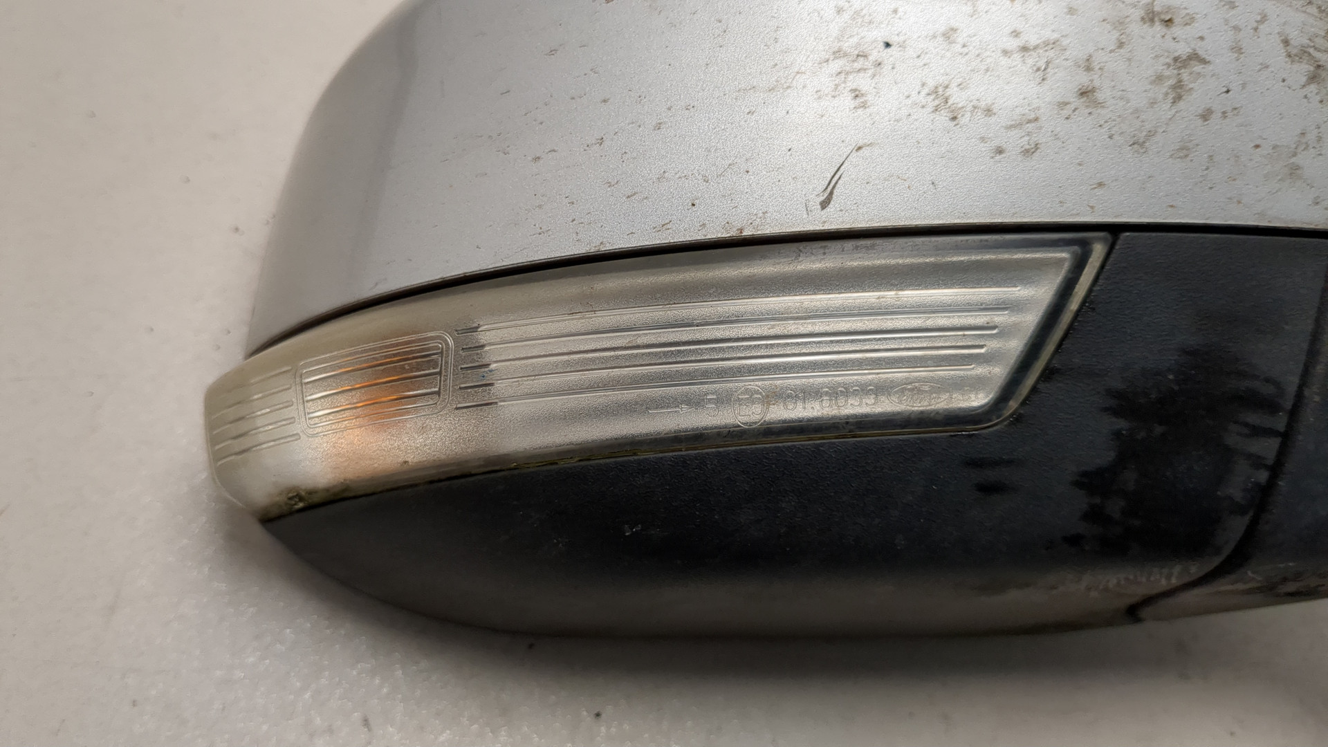 Зеркало правое электрическое