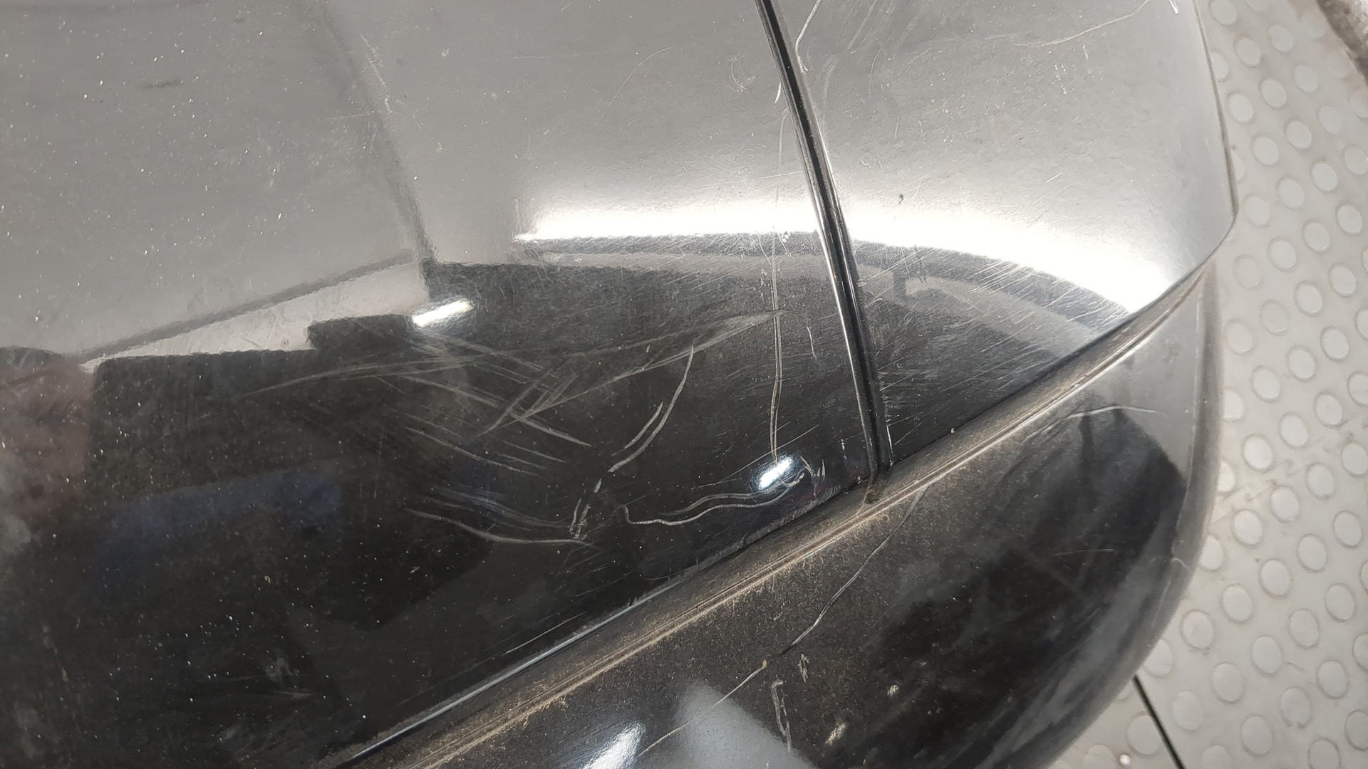 Бампер задний