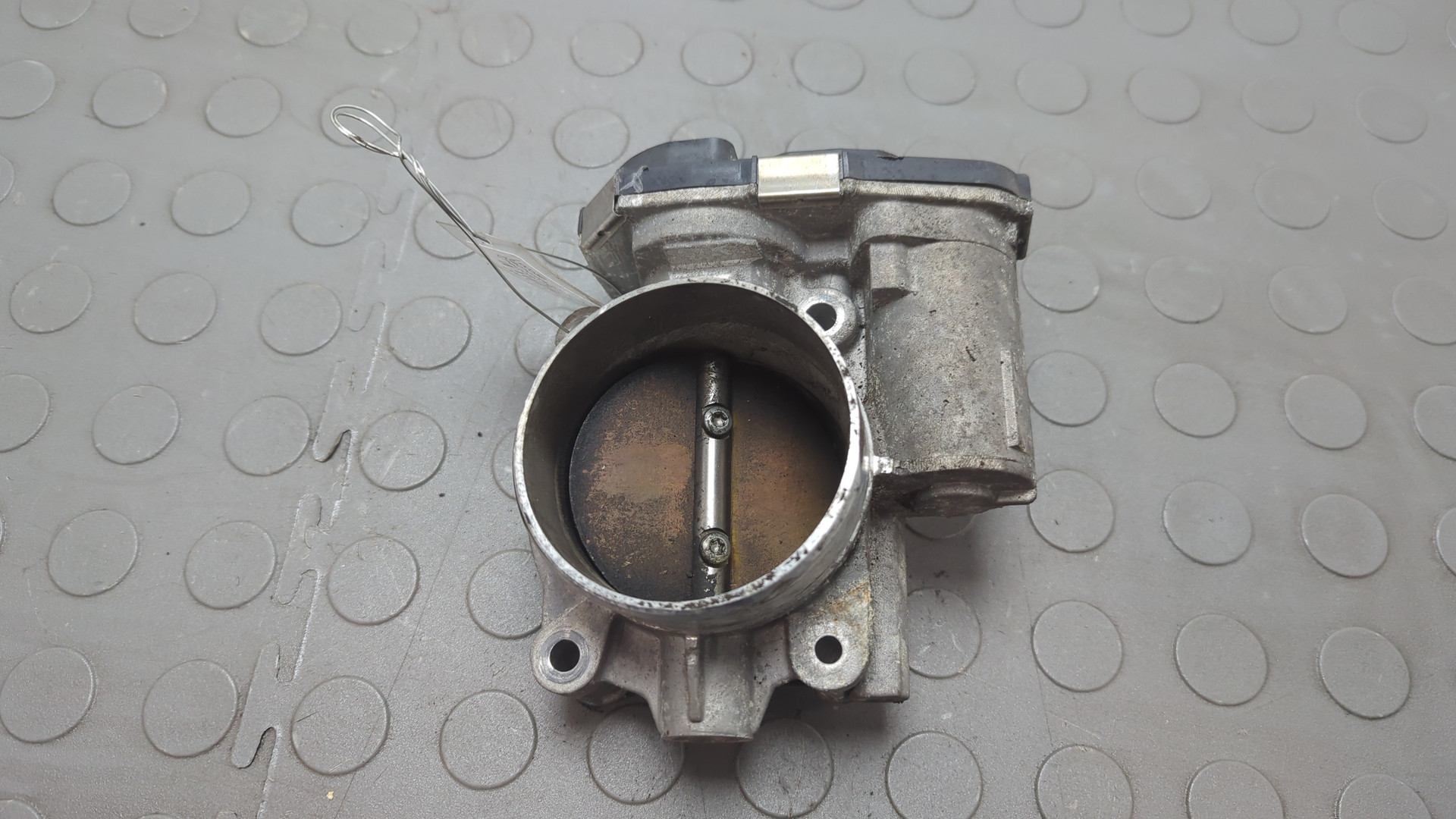 Заслонка дроссельная электрическая