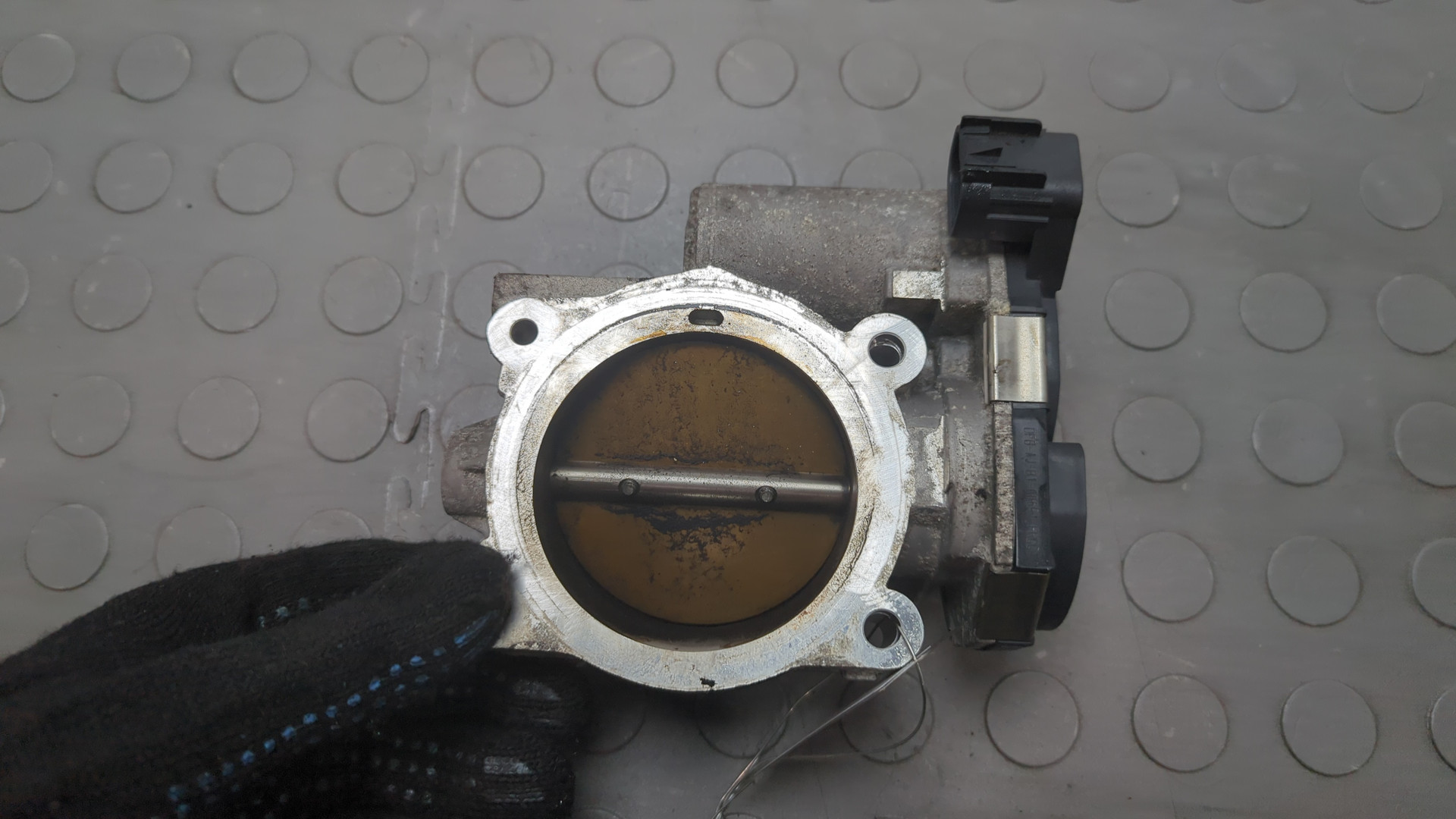 Заслонка дроссельная электрическая