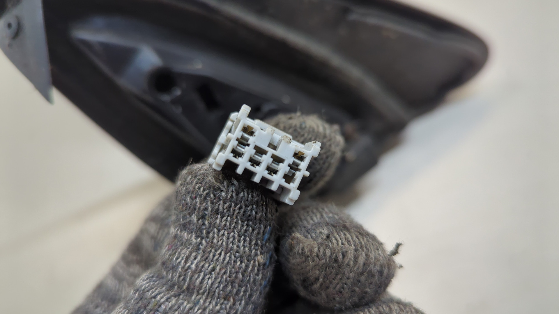 Зеркало левое электрическое