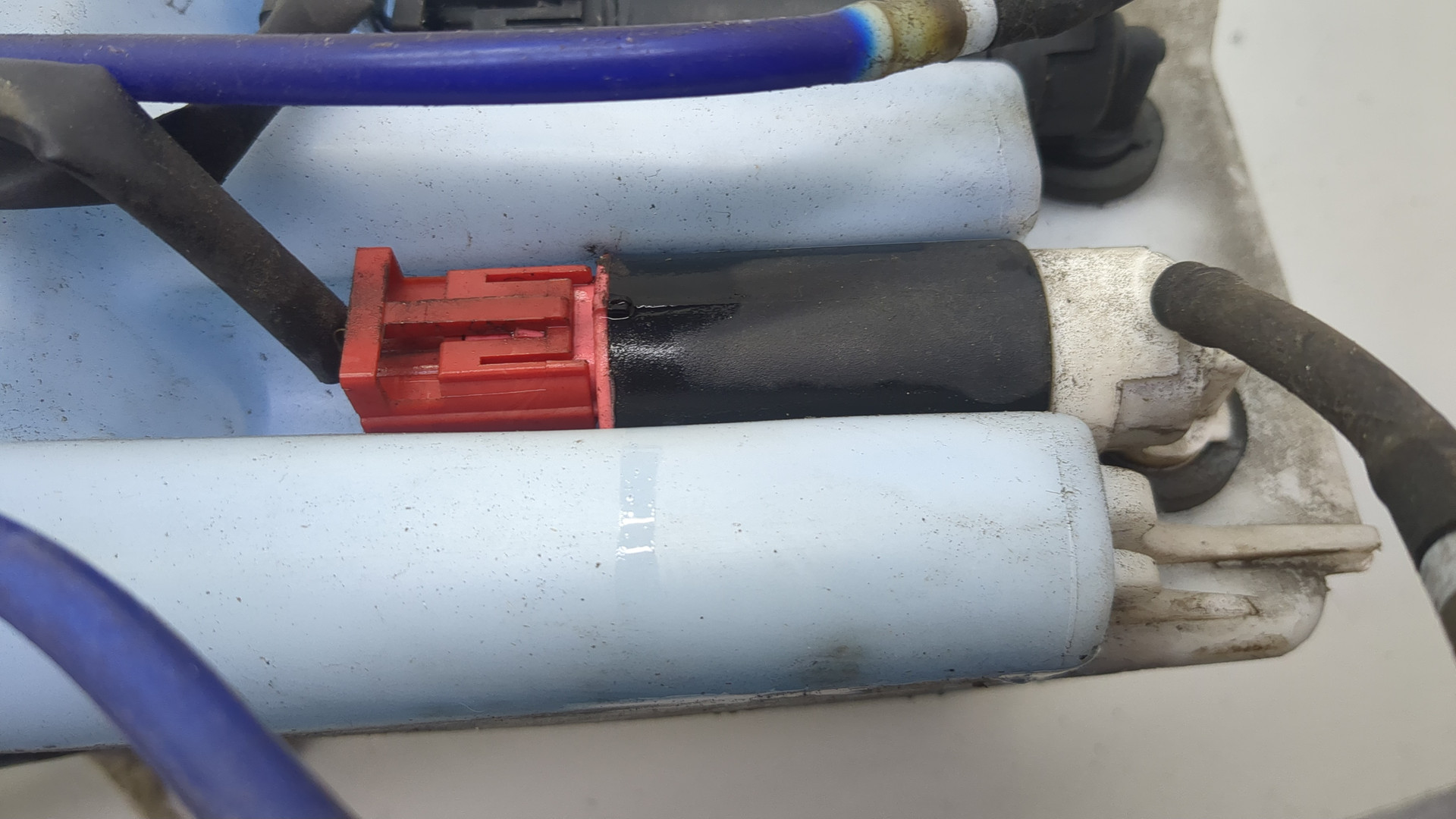 Бачок омывателя лобового стекла