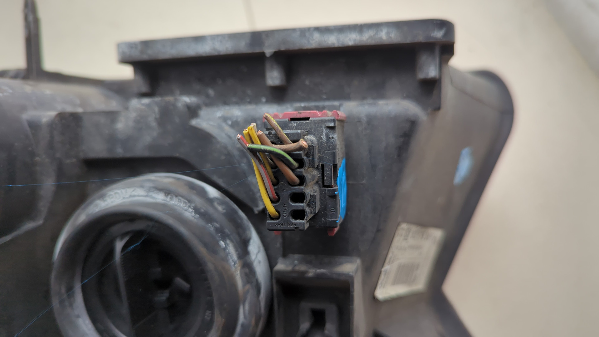 Фара правая