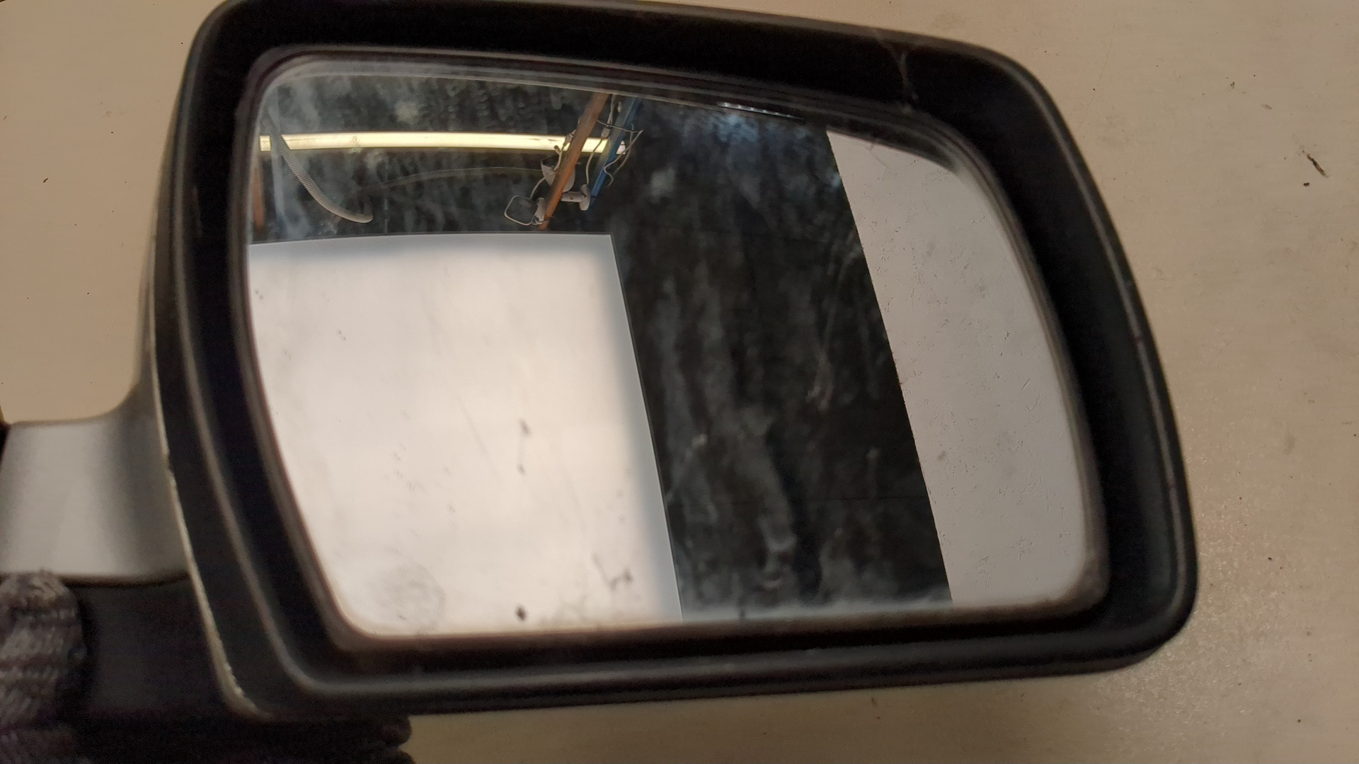 Зеркало правое электрическое