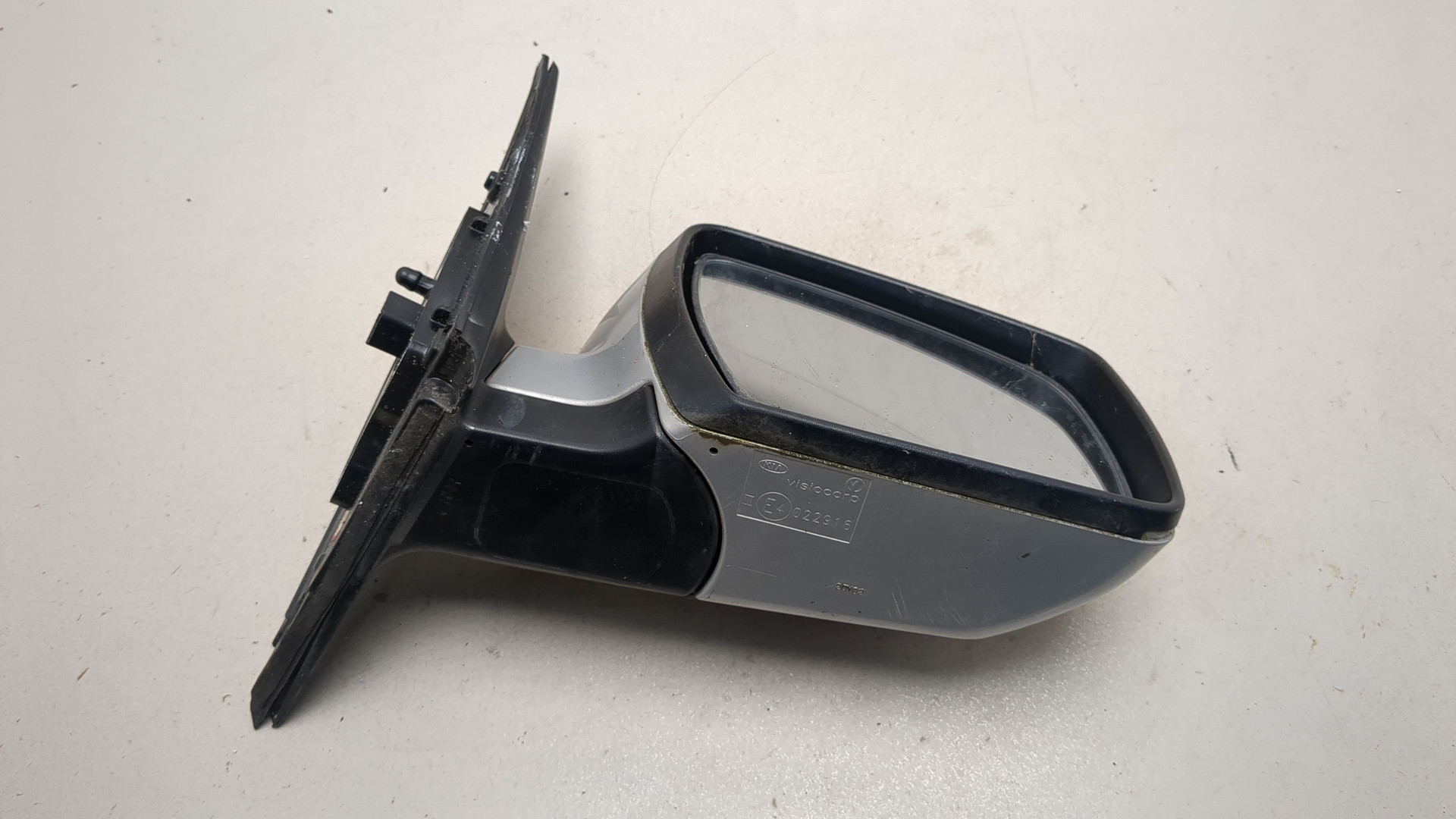 Зеркало правое электрическое