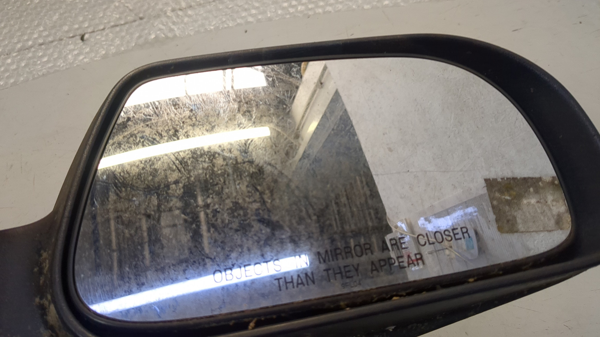 Зеркало правое электрическое