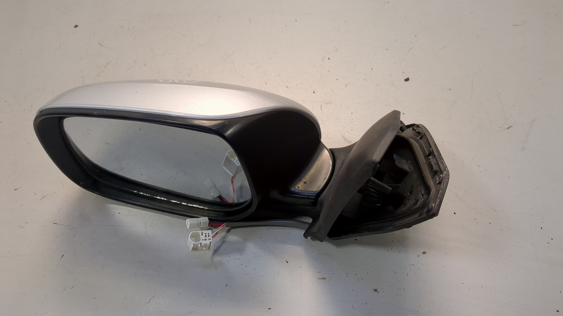 Зеркало левое электрическое