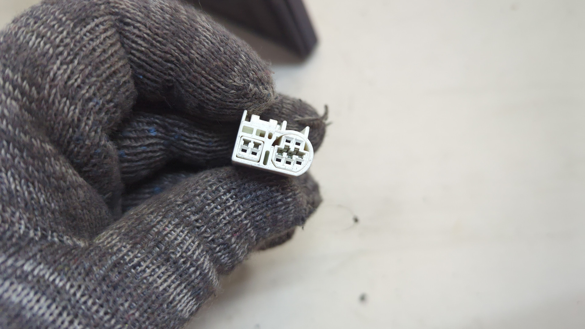 Зеркало левое электрическое