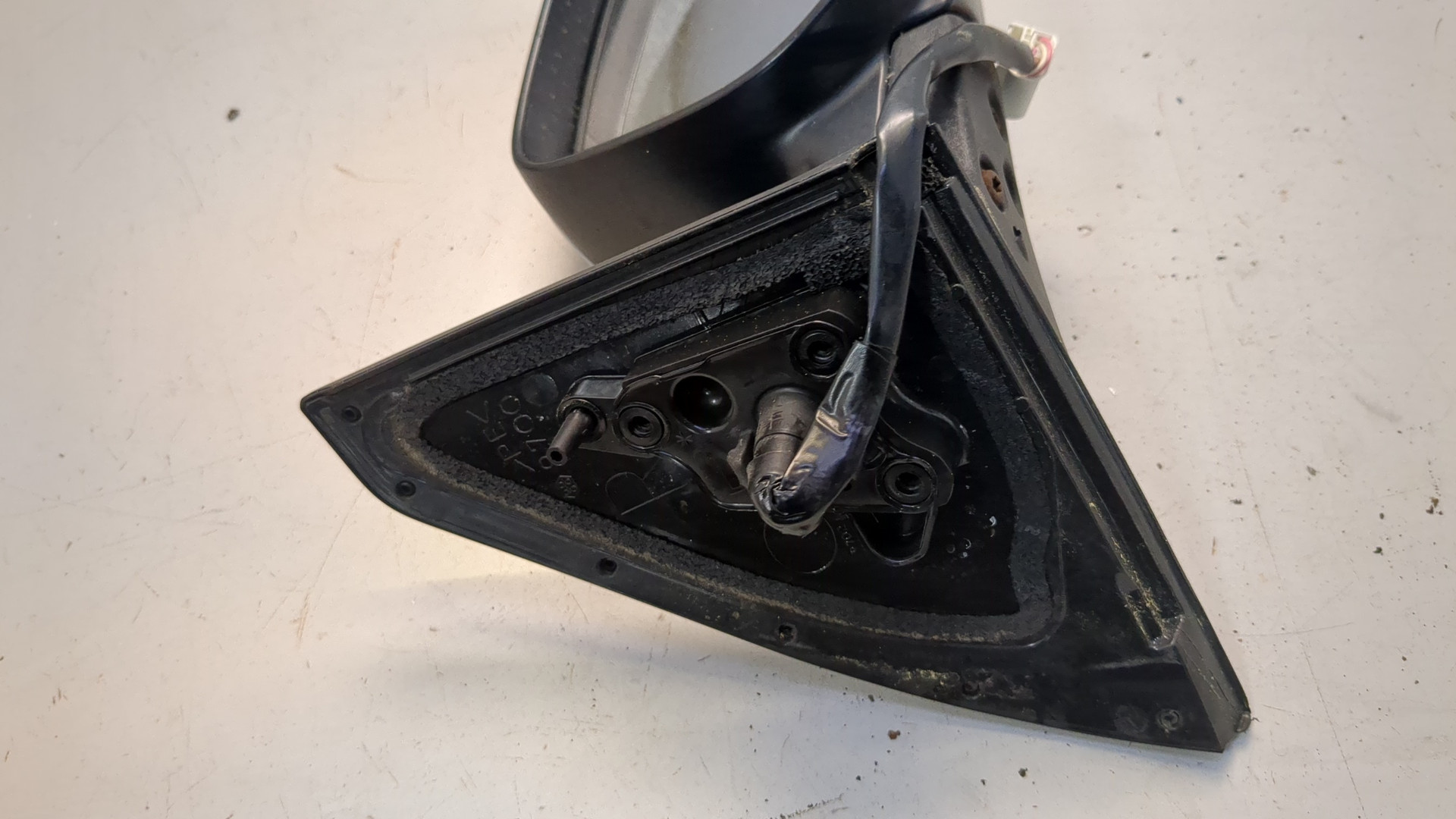 Зеркало правое электрическое