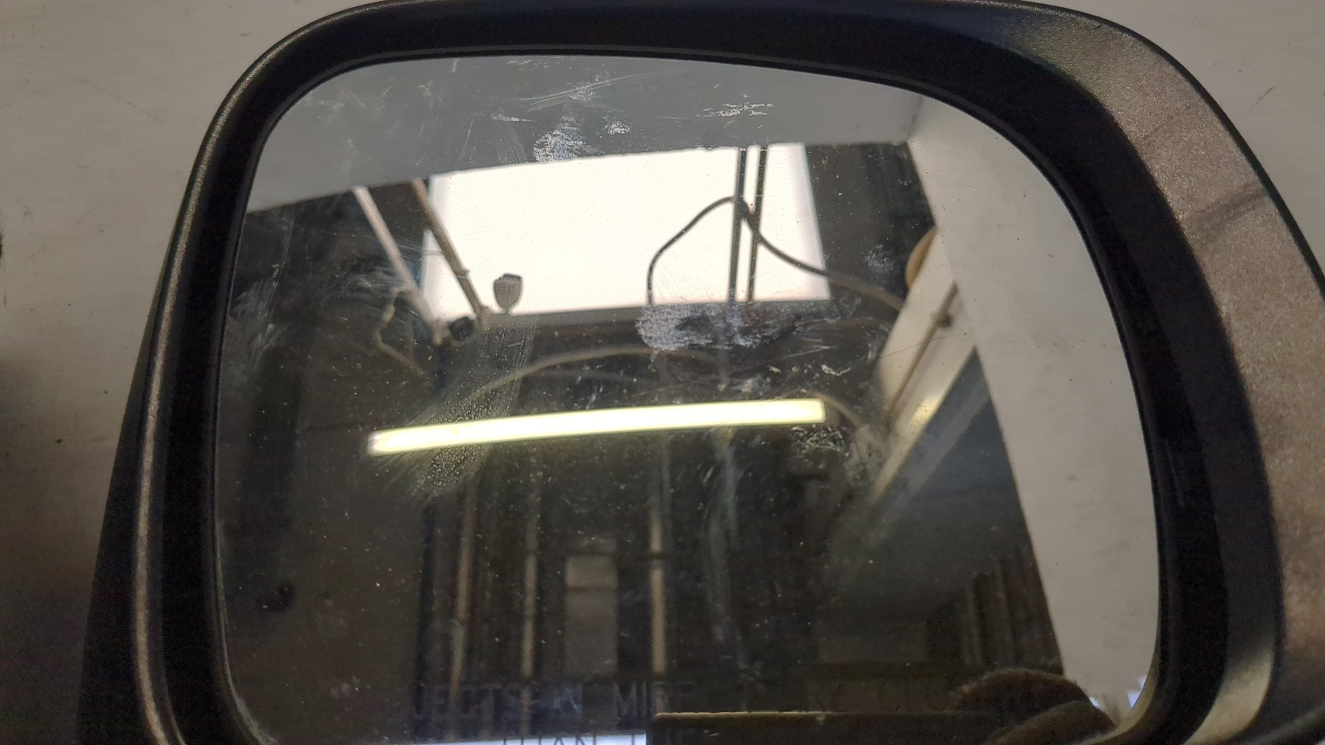 Зеркало правое электрическое