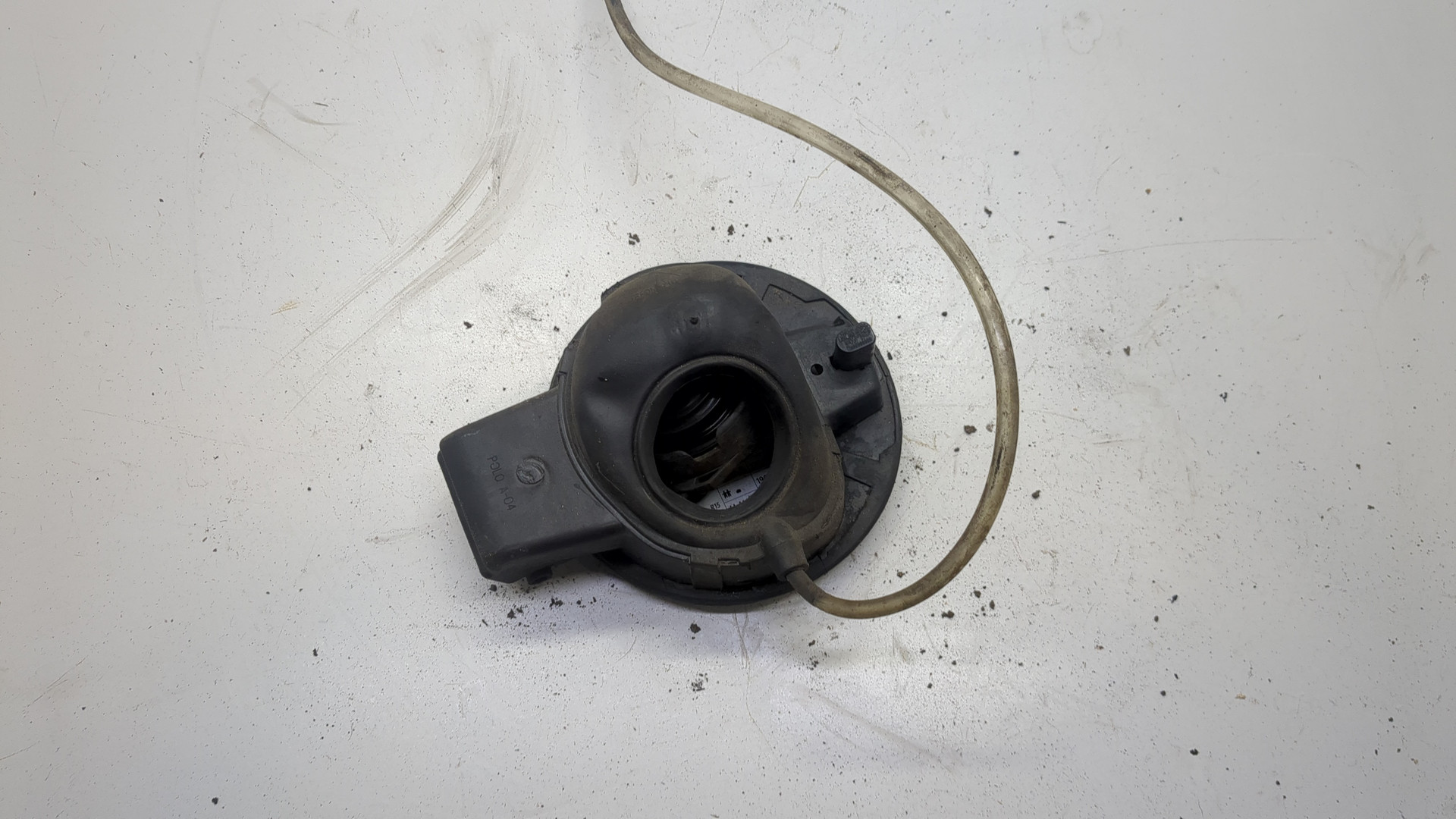 Лючок бензобака