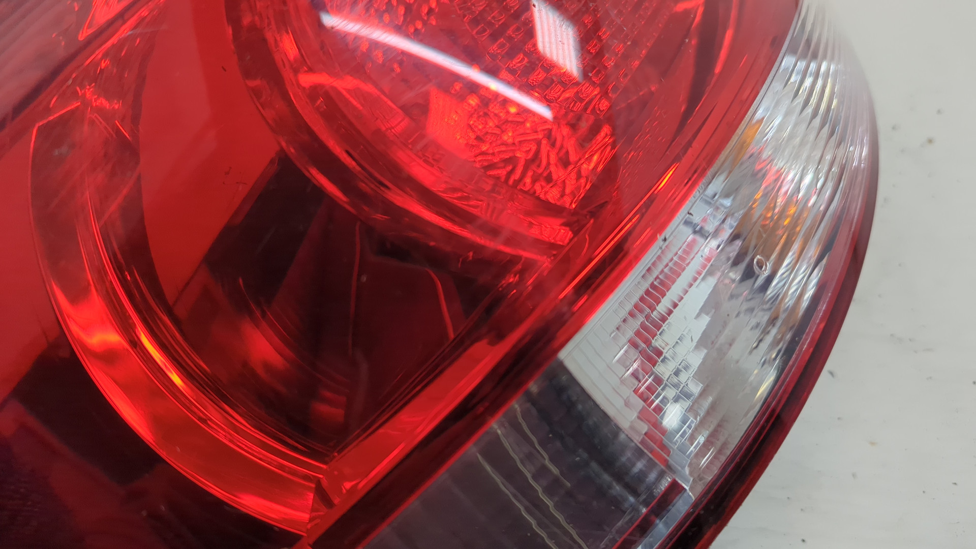 Фонарь задний левый