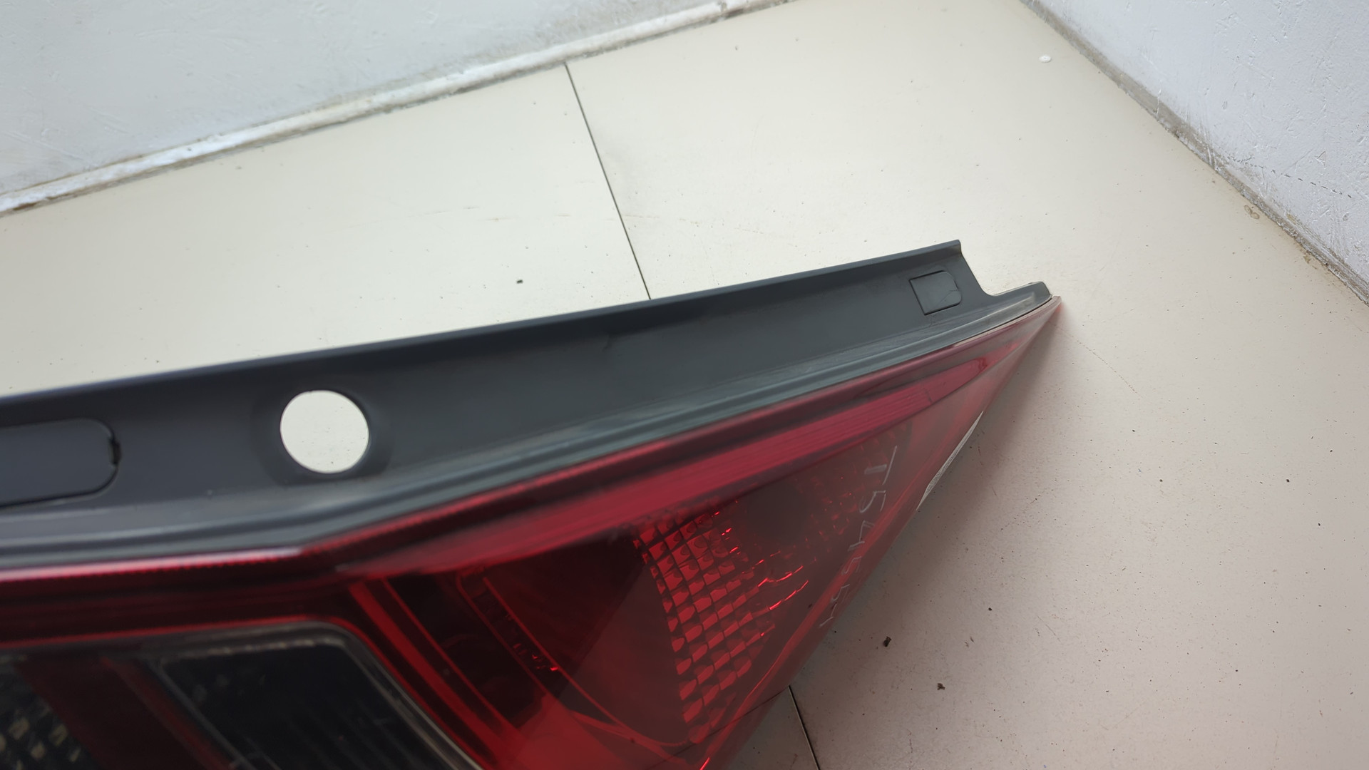 Фонарь задний правый