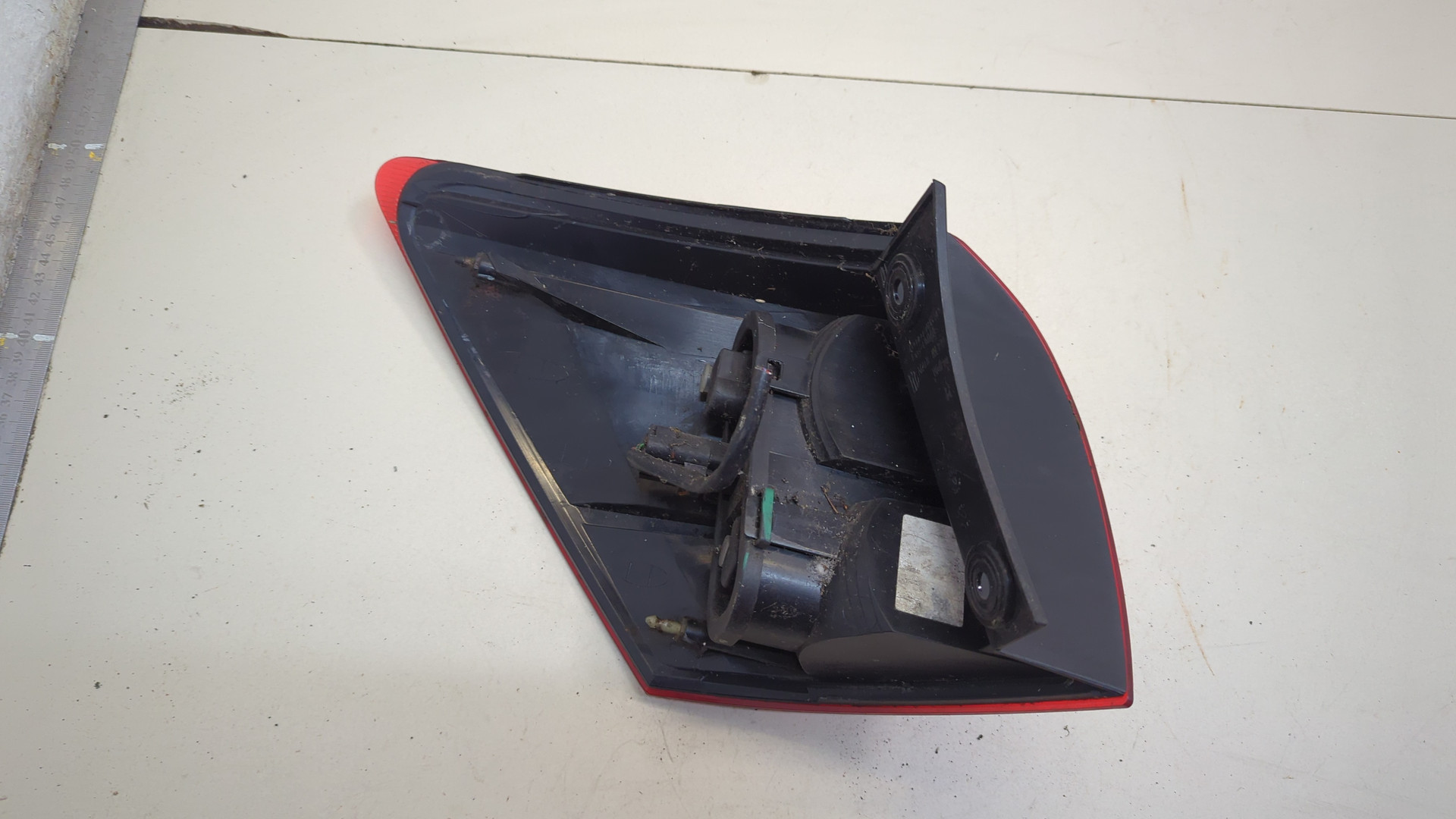 Фонарь задний правый