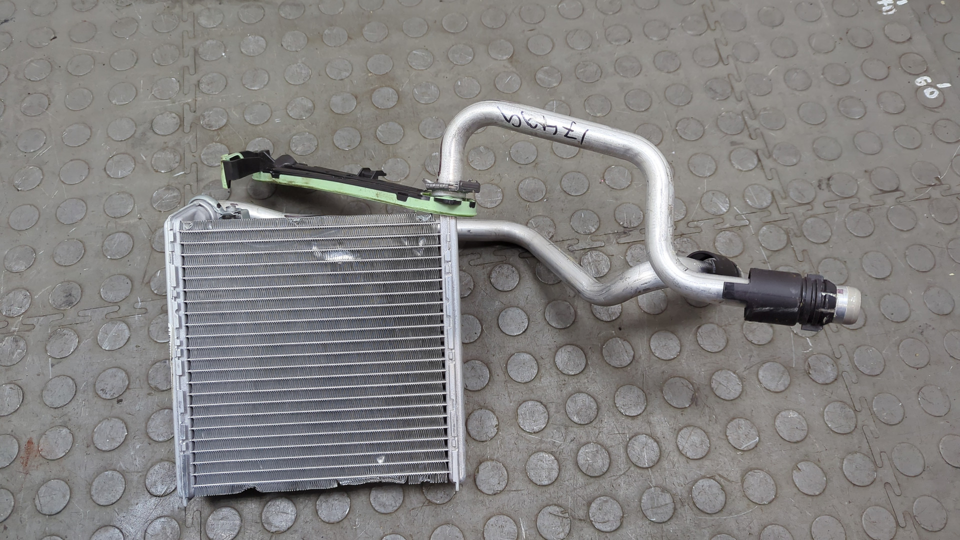 Радиатор отопителя